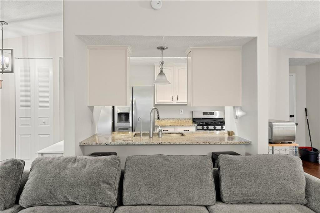 420 Hembree Forest Circle