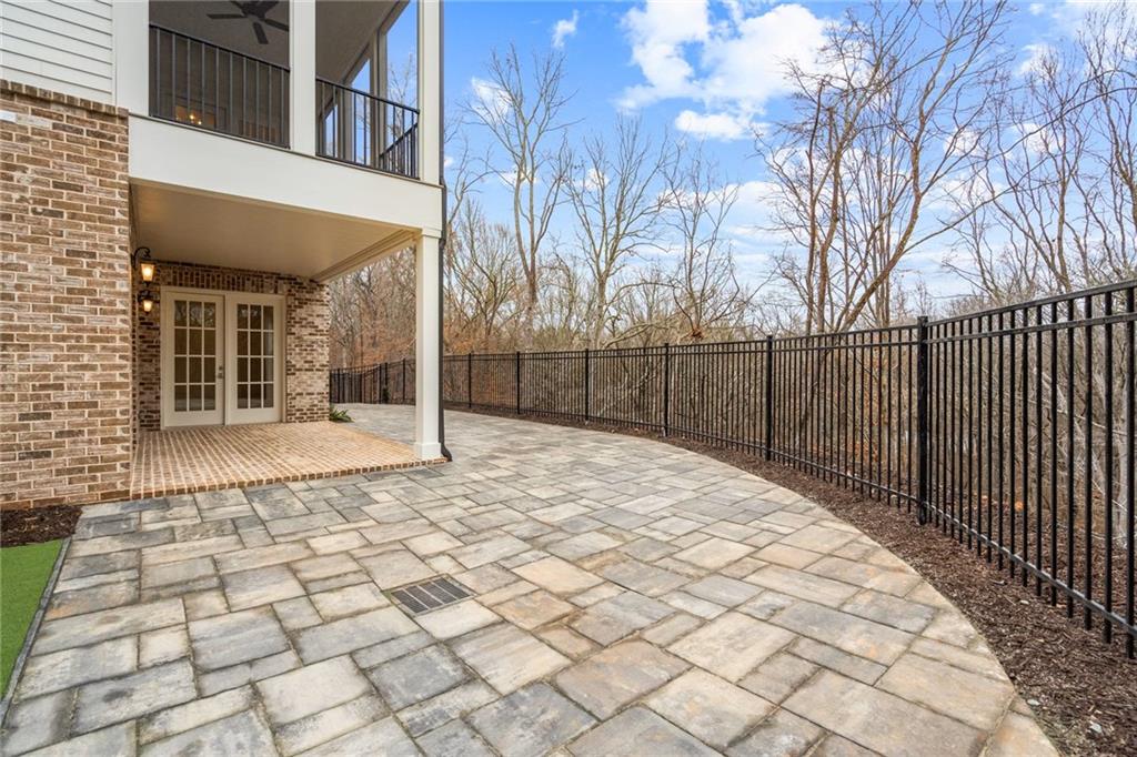 5115 Bandolino Lane