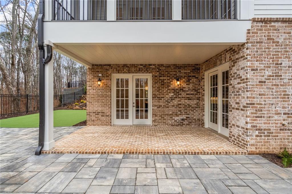 5115 Bandolino Lane
