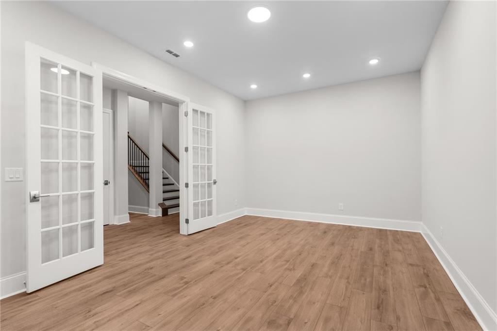 5115 Bandolino Lane