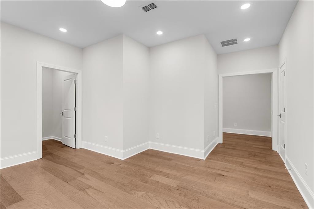 5115 Bandolino Lane
