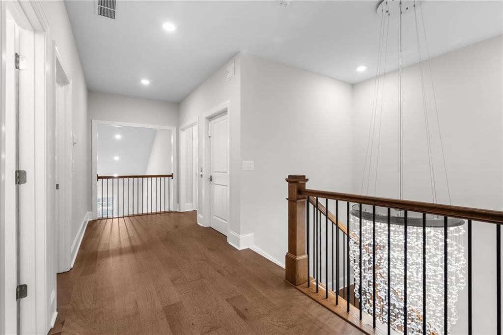5115 Bandolino Lane