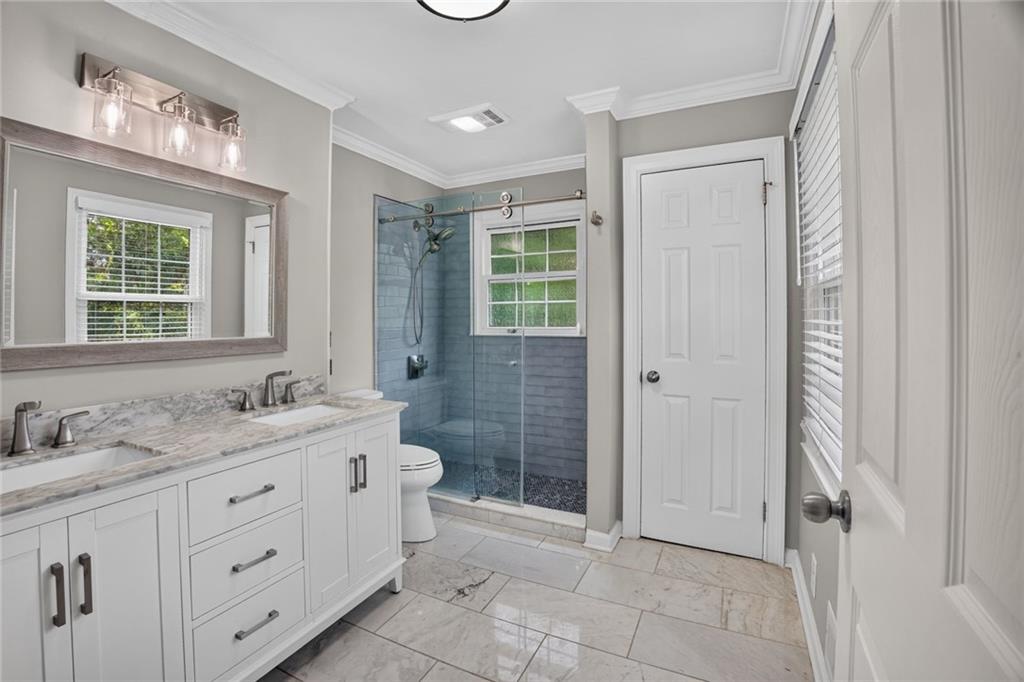 2982 Northbrook Drive