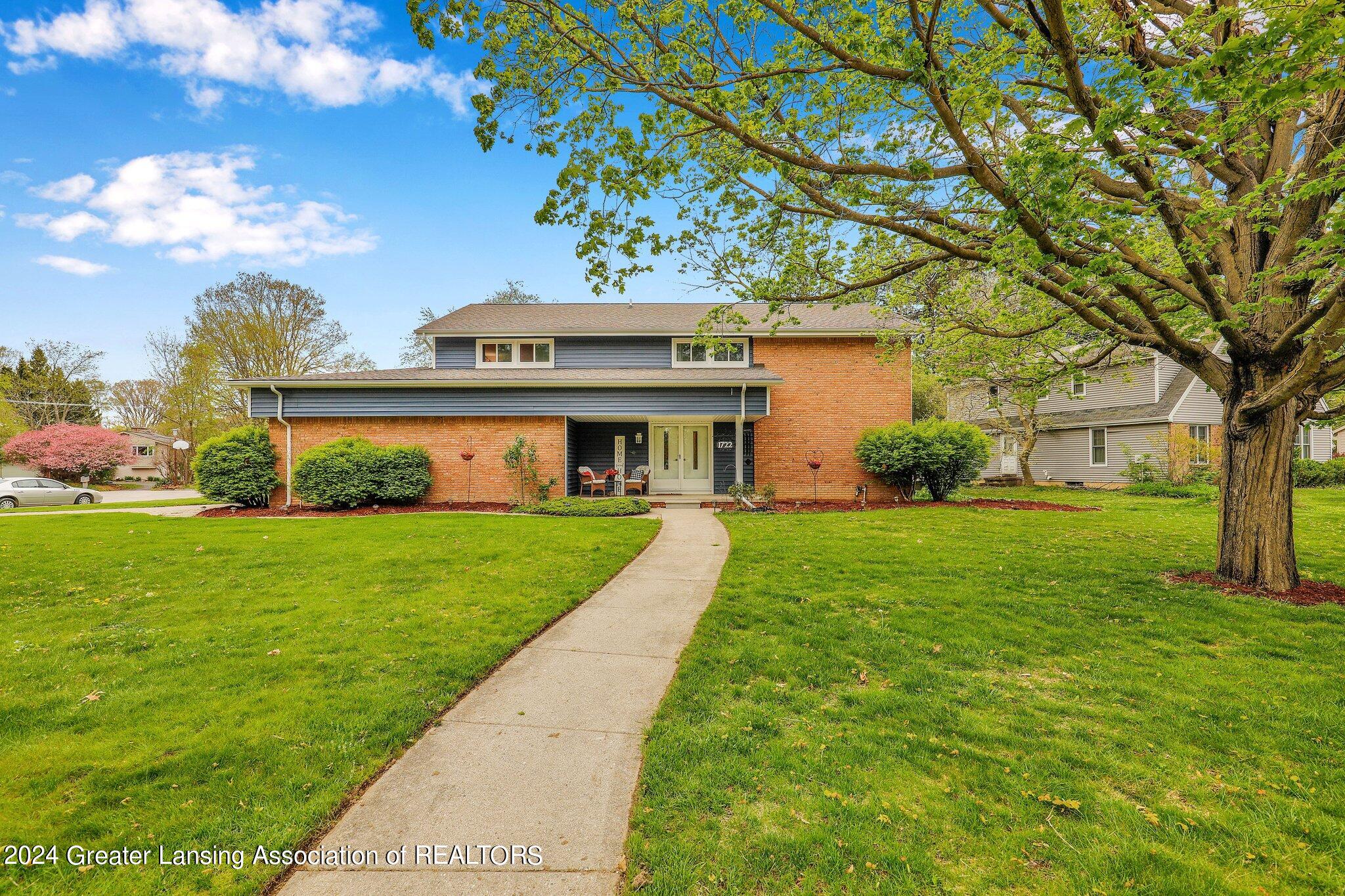 1722 Shaker Boulevard
