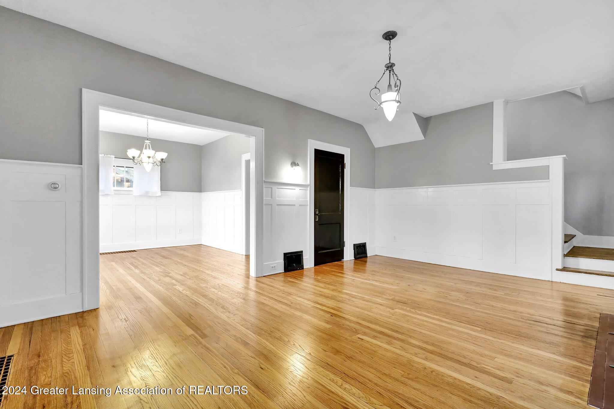209 W North Street