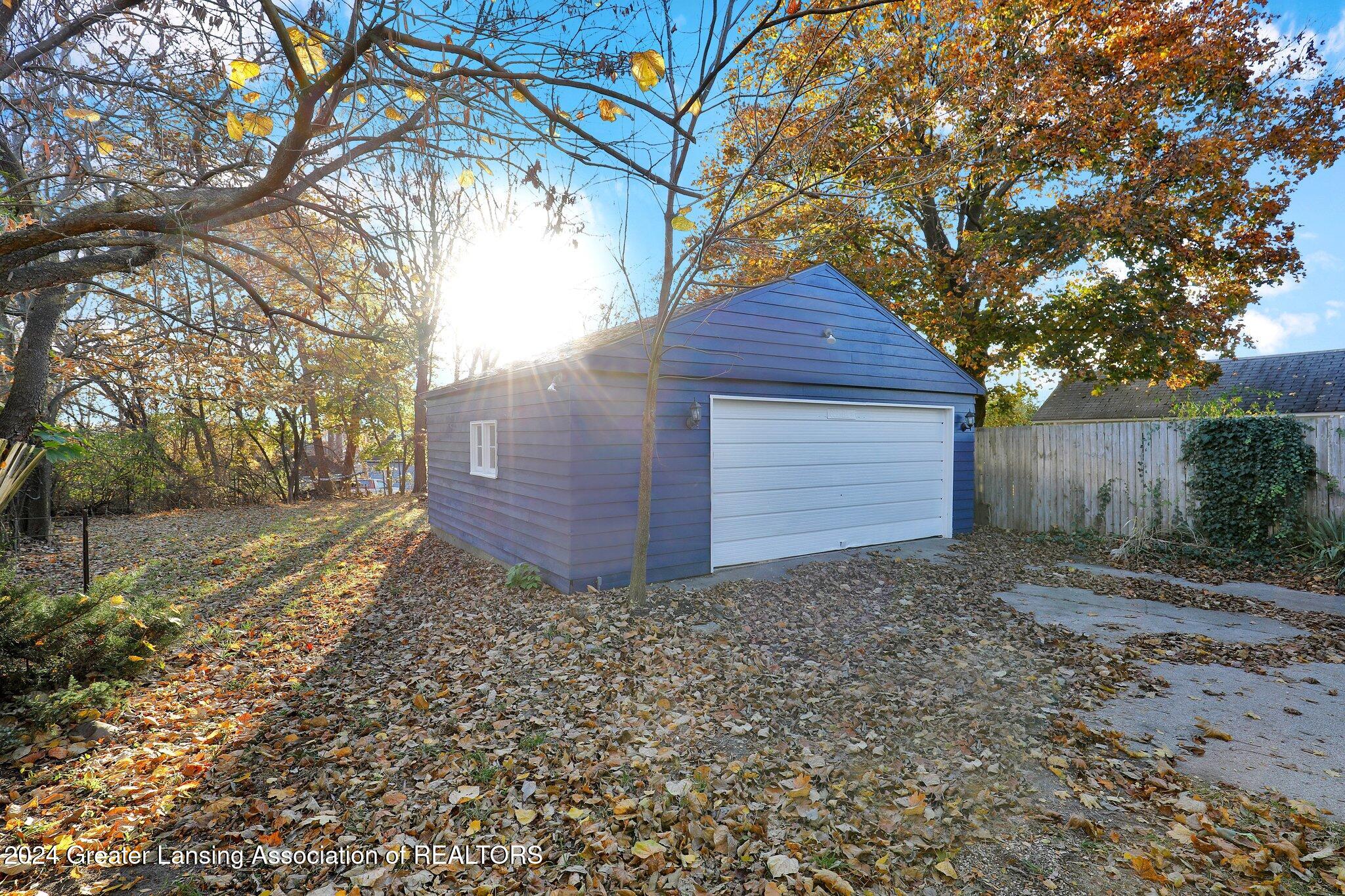 209 W North Street