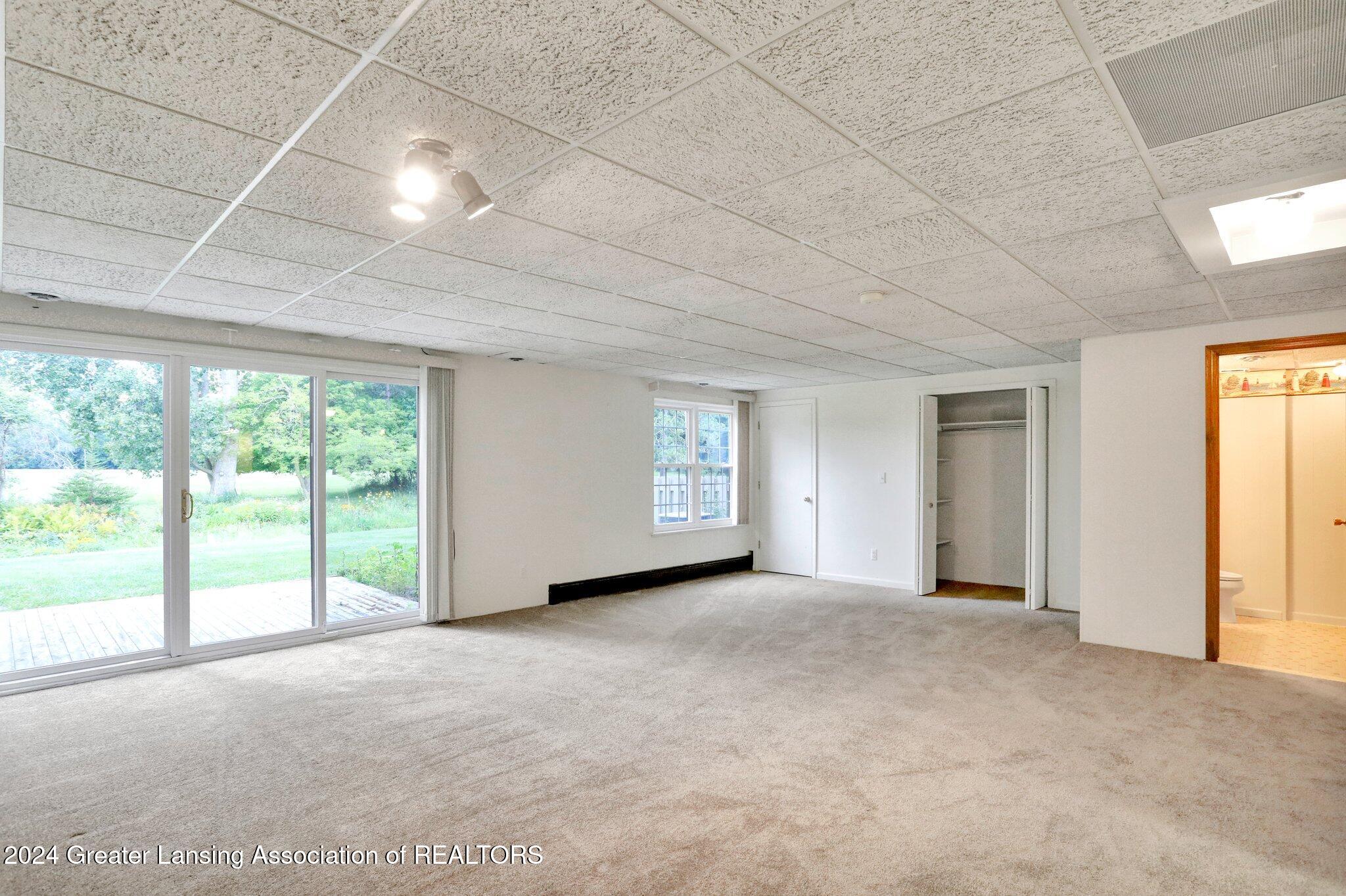 523 Red Cedar Boulevard