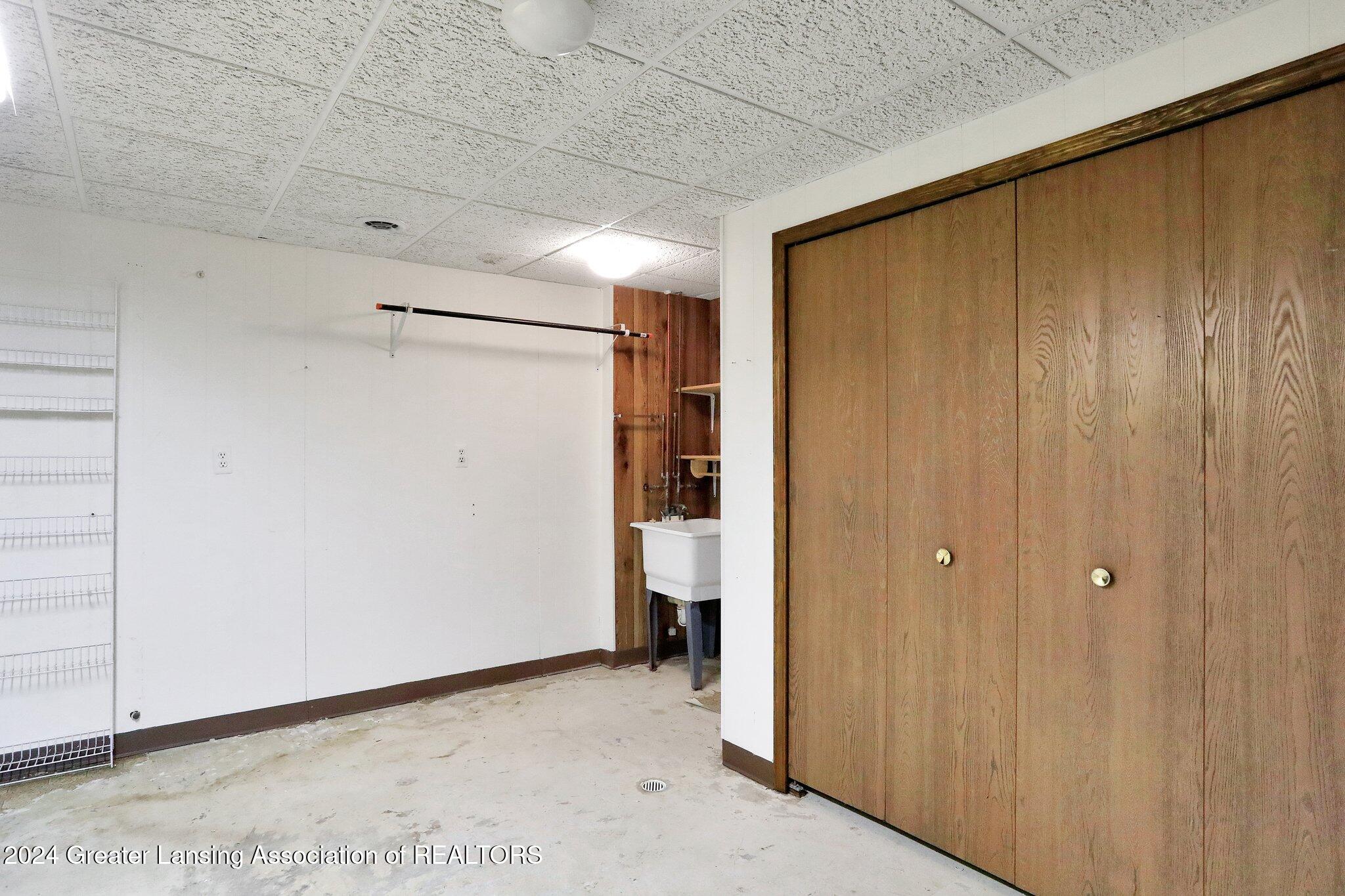 523 Red Cedar Boulevard