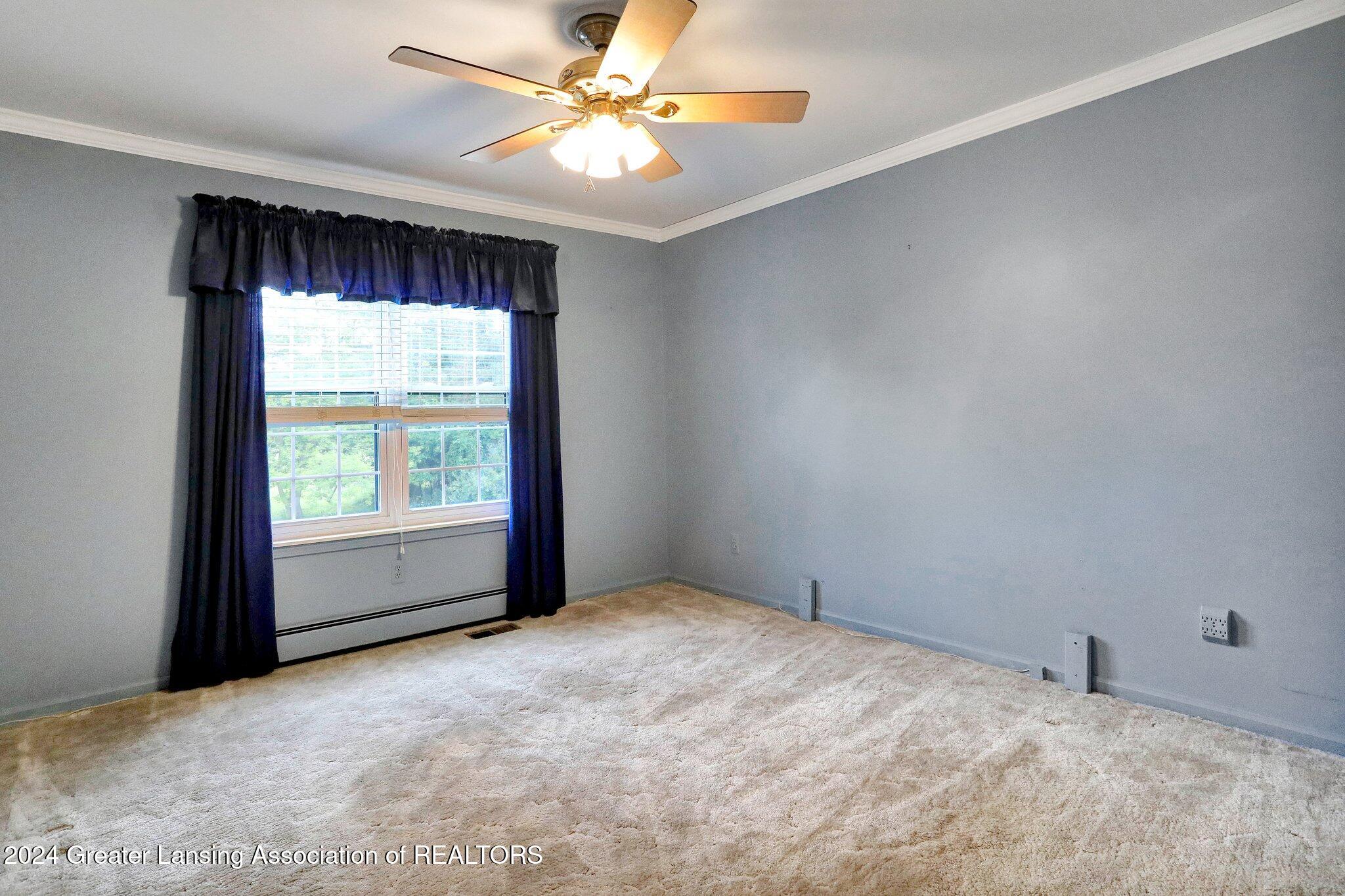 523 Red Cedar Boulevard