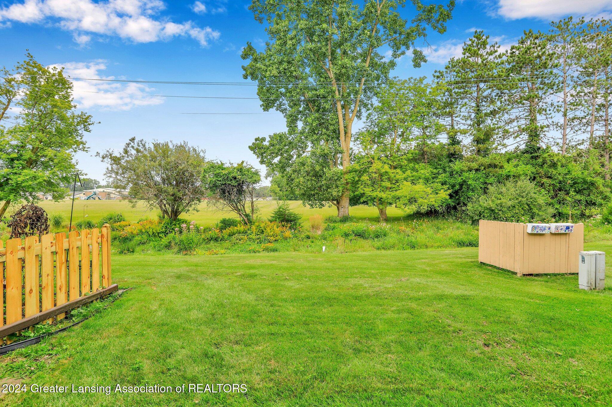 523 Red Cedar Boulevard