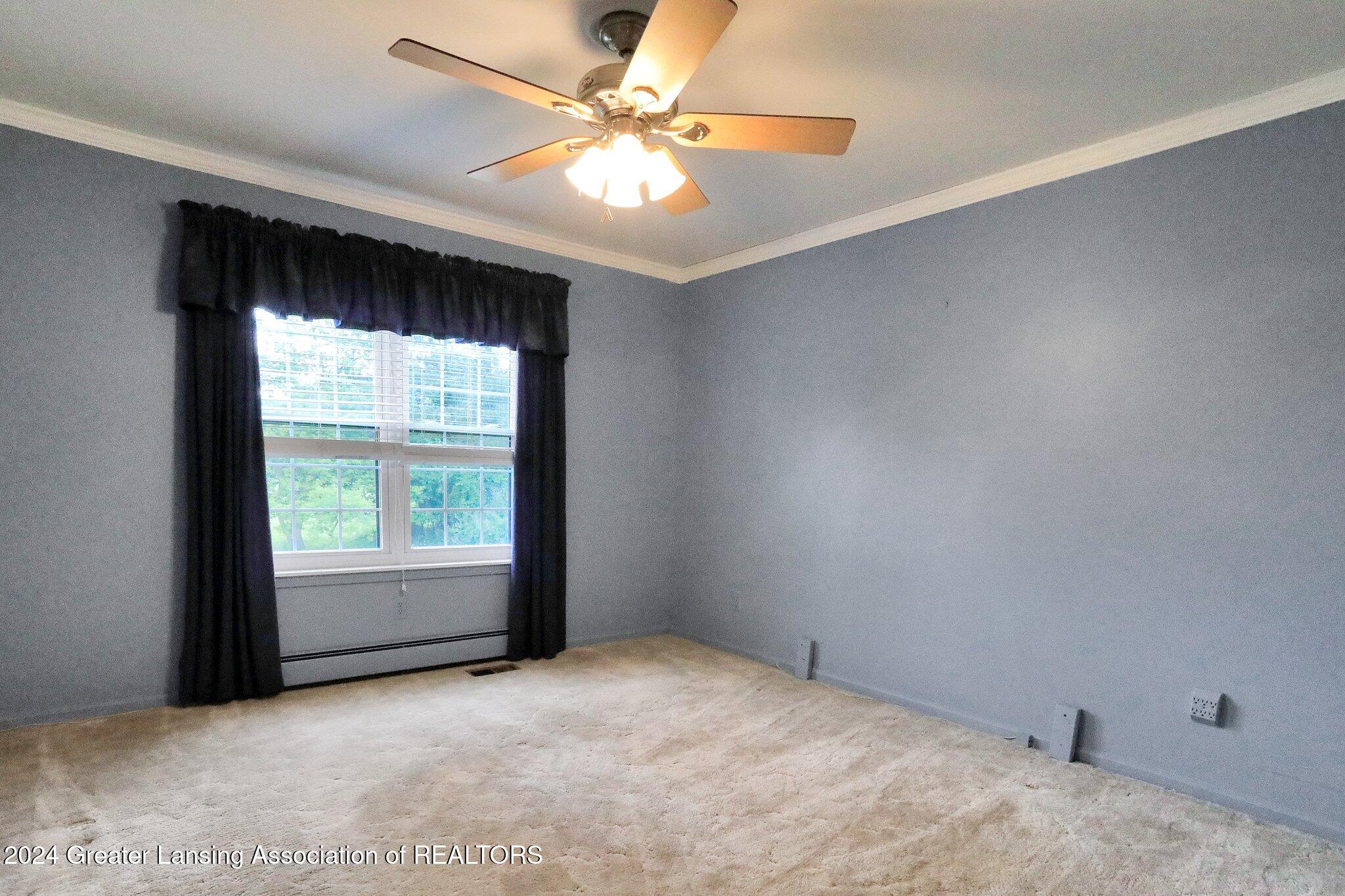 523 Red Cedar Boulevard