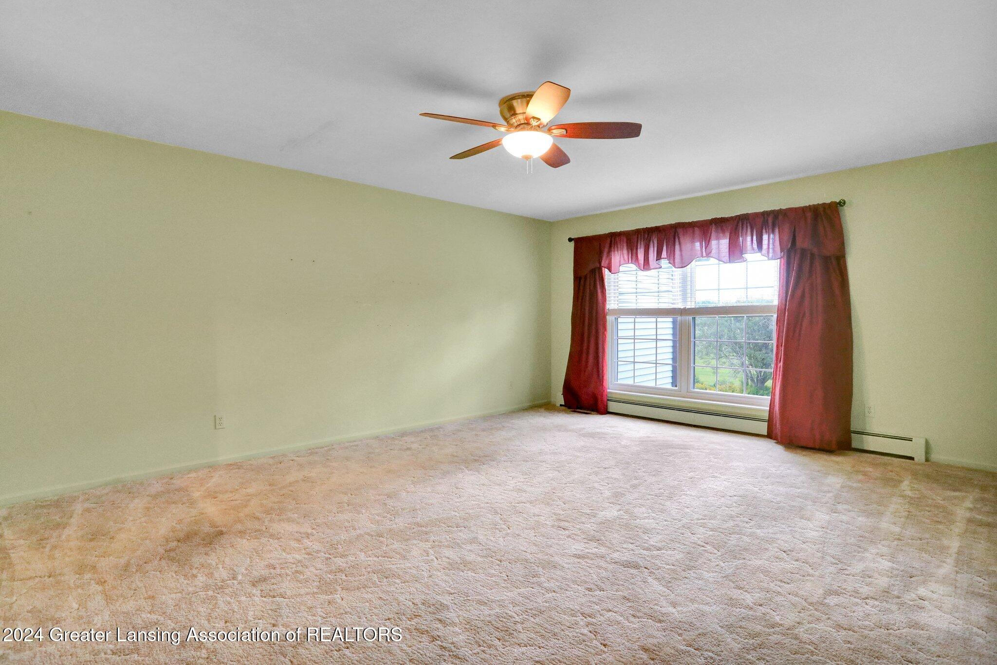523 Red Cedar Boulevard