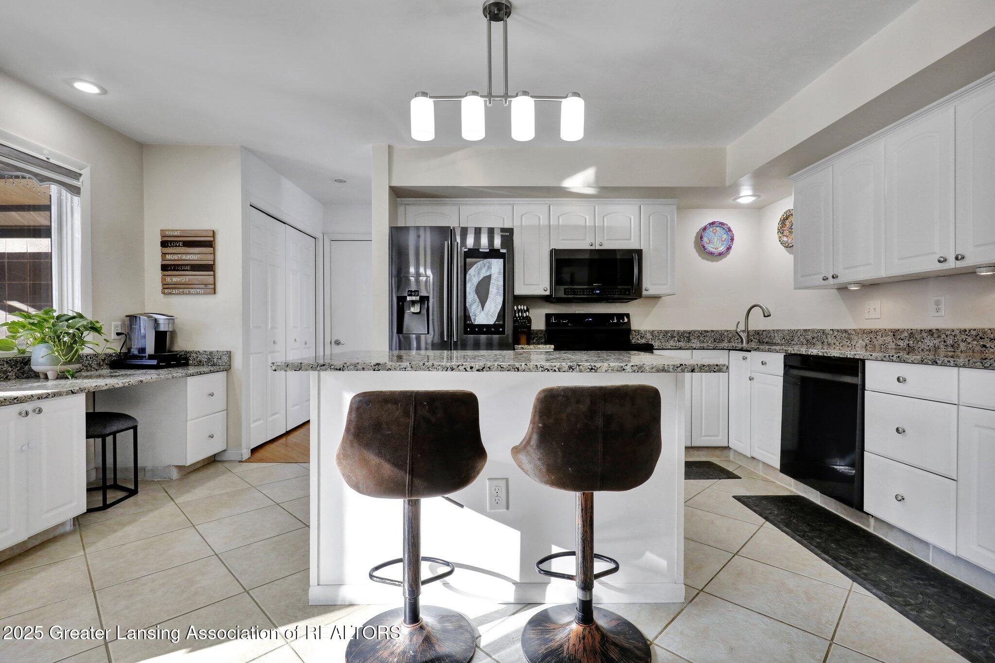 4031 Shoals Drive