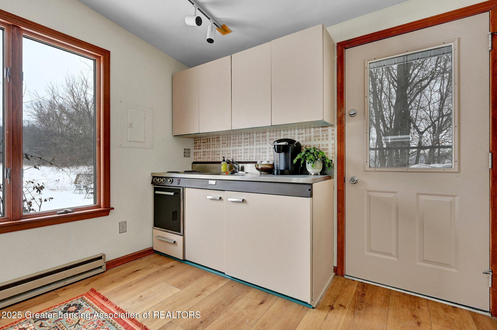1615 Haslett Road