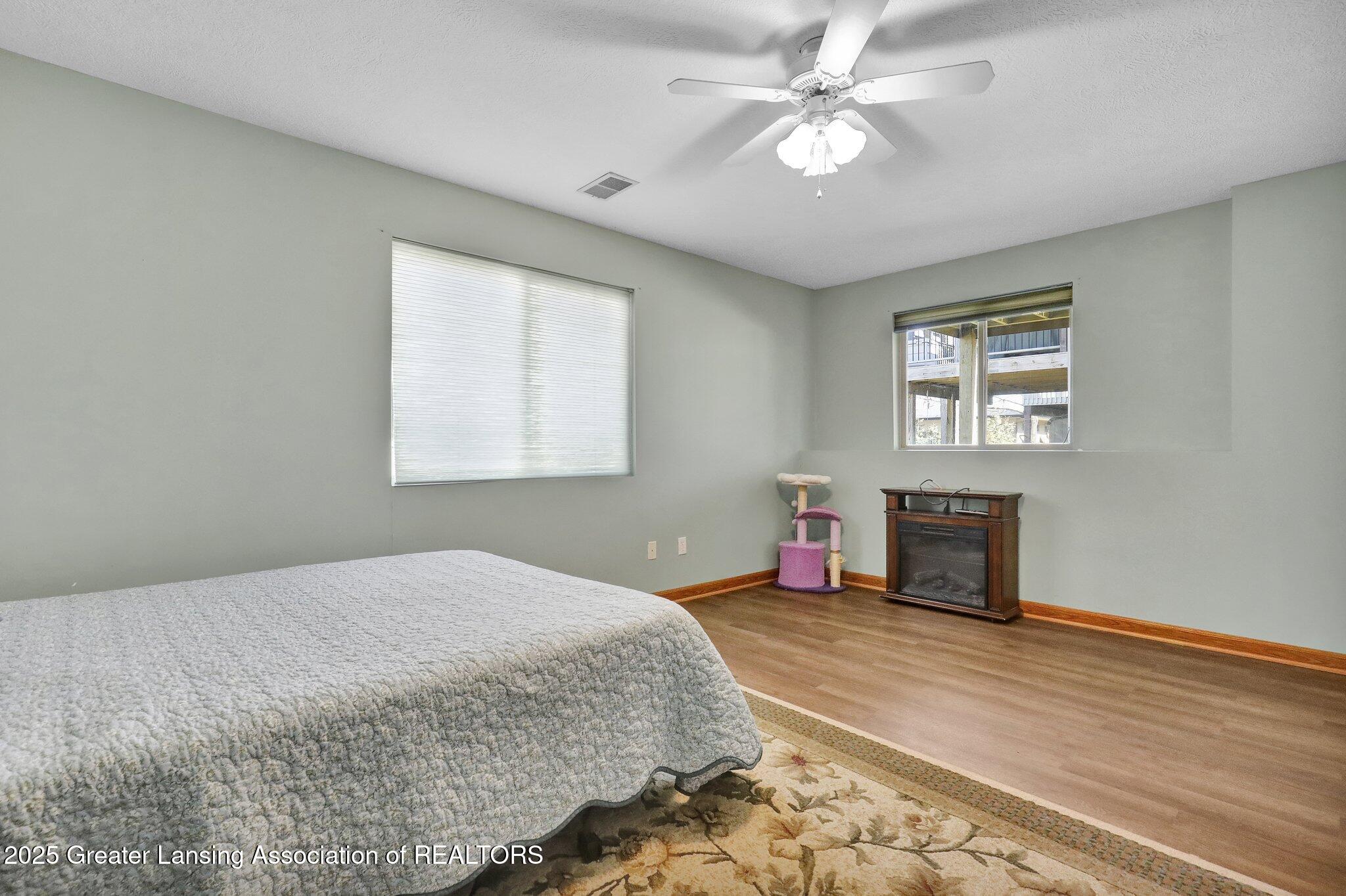 420 White Pine Boulevard 49