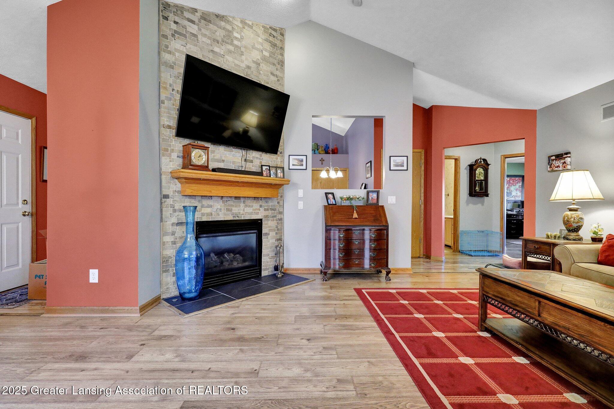420 White Pine Boulevard 49
