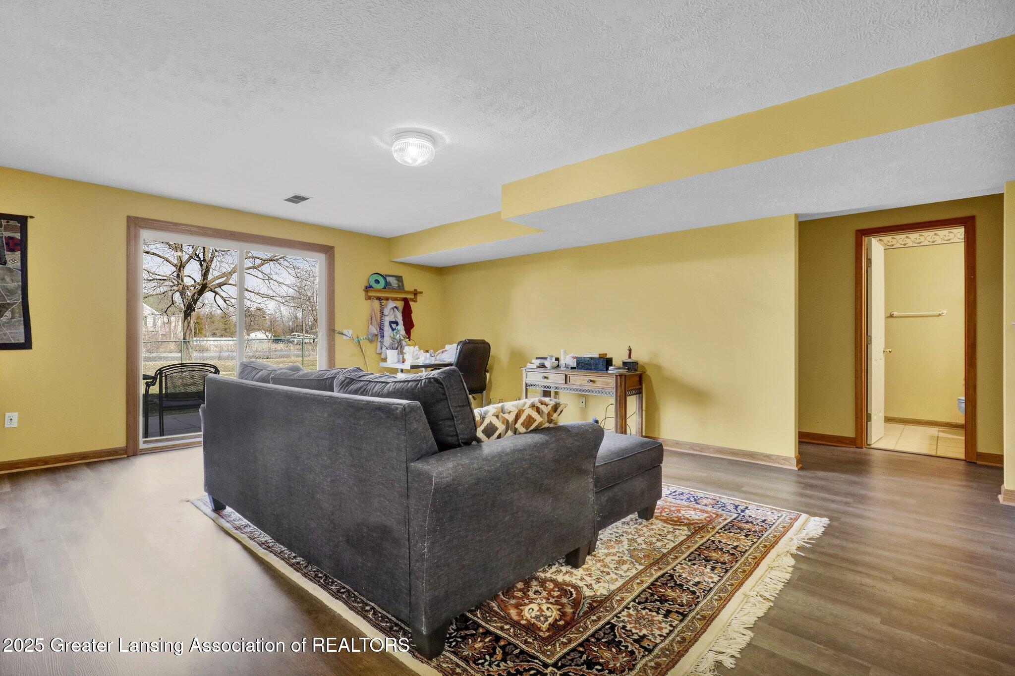 420 White Pine Boulevard 49