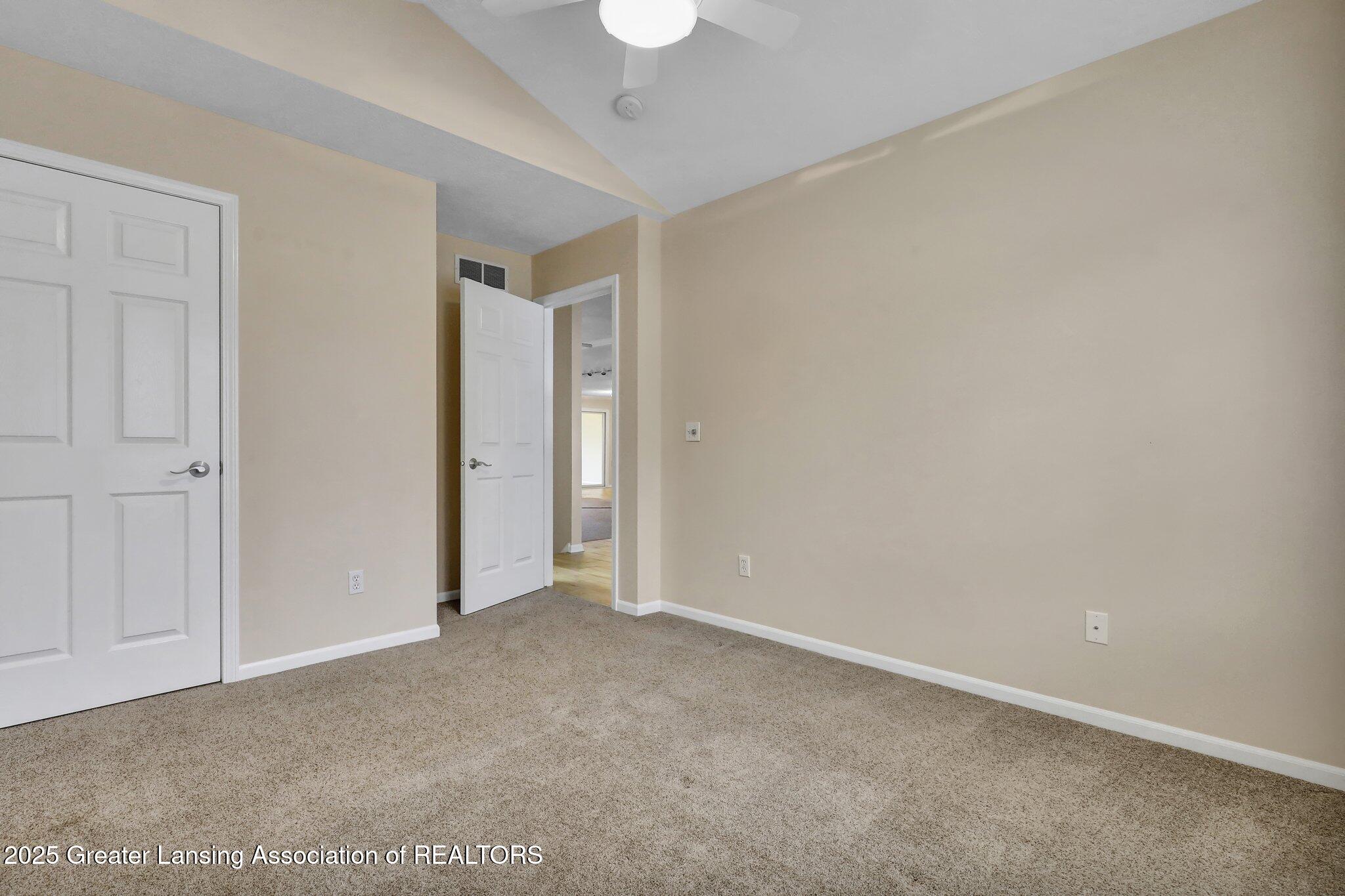 1519 Nottingham Trail 47