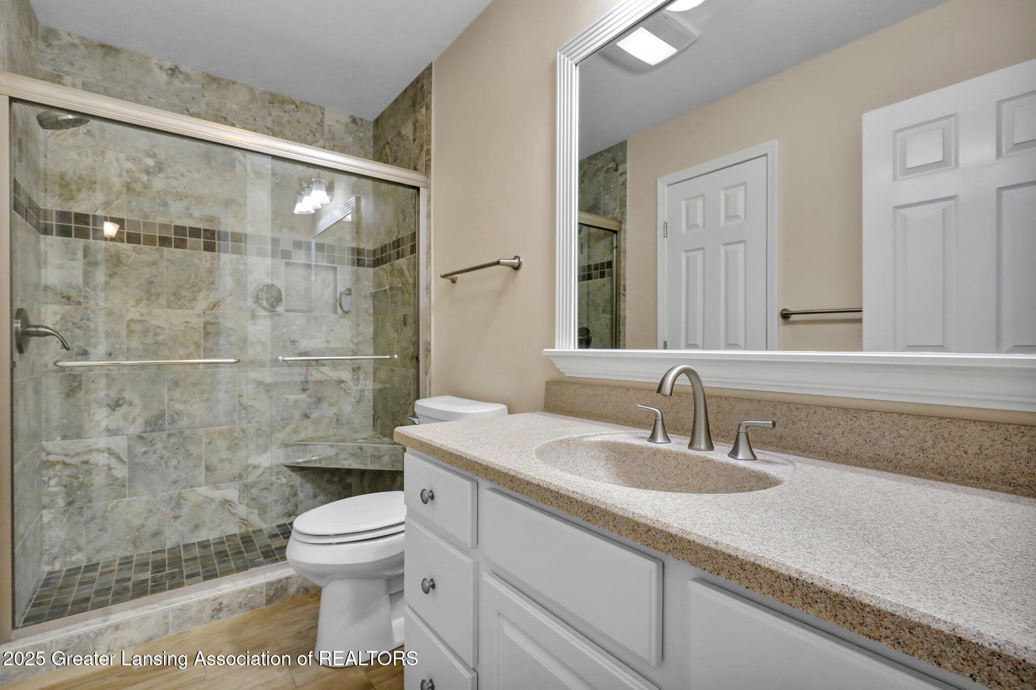 1519 Nottingham Trail 47