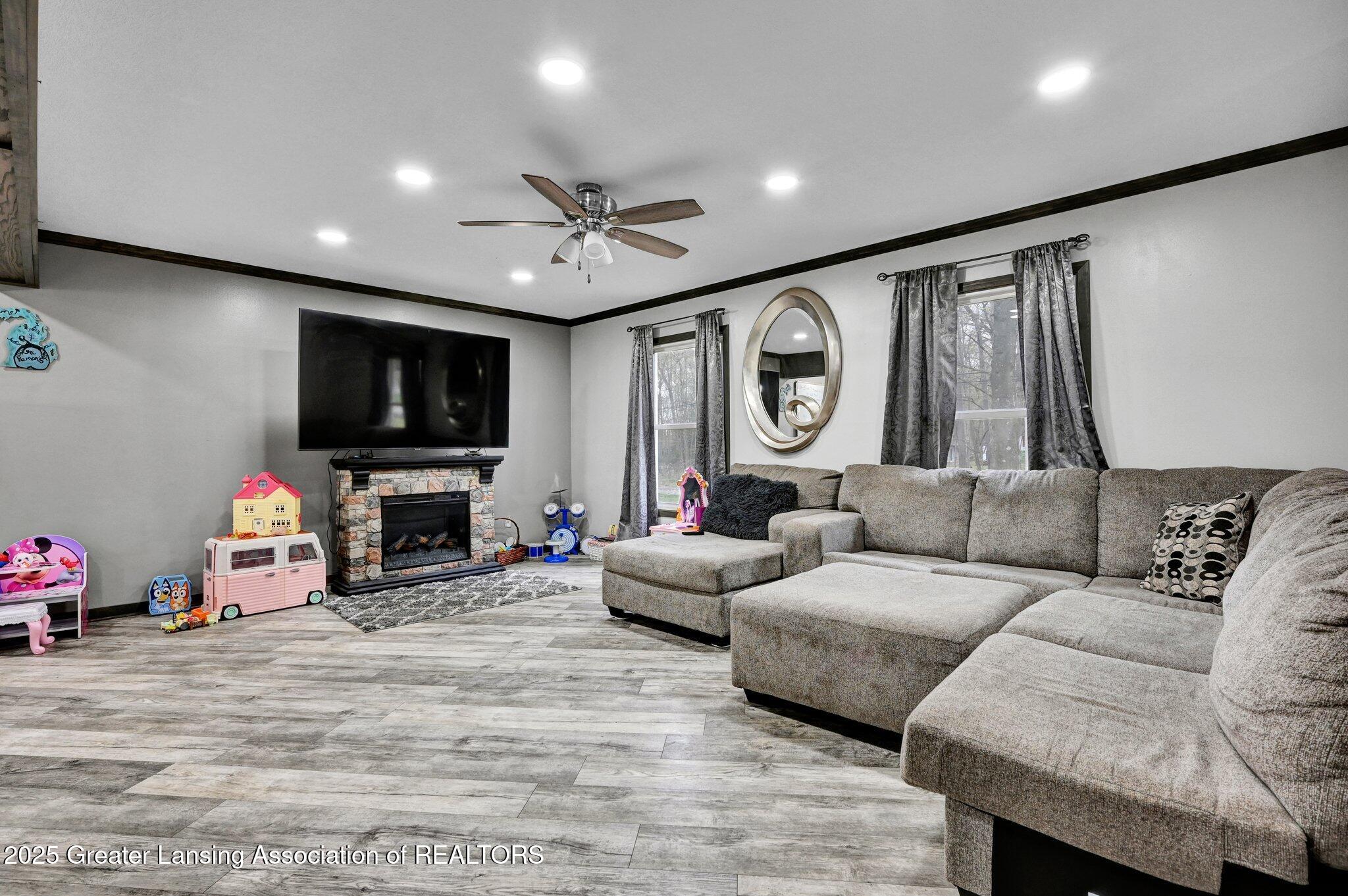 2682 Fontaine Trail