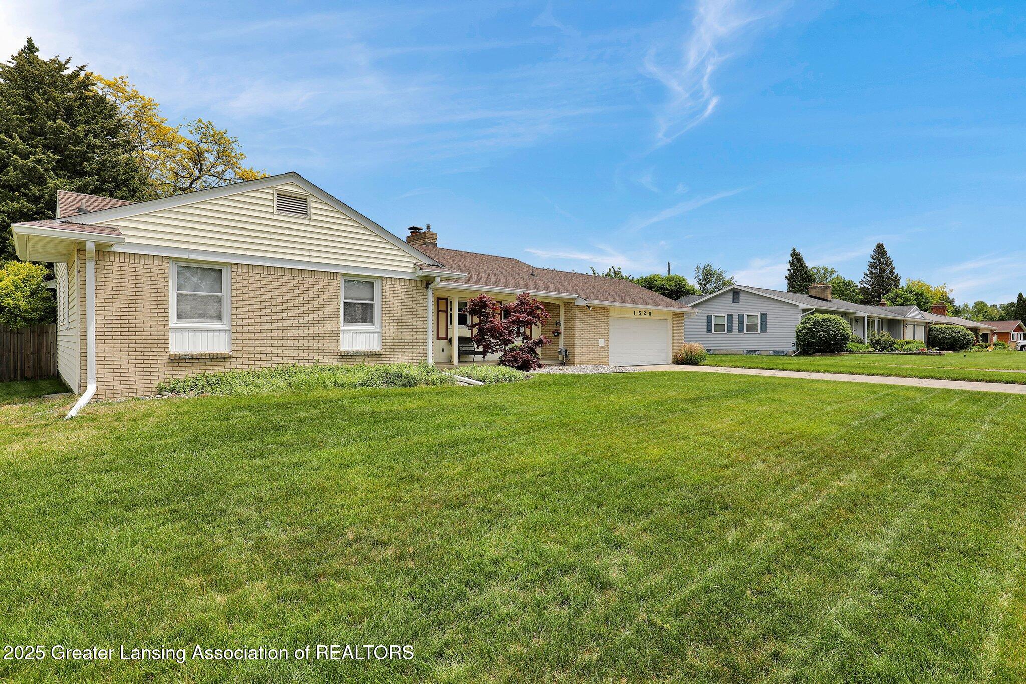 1528 Briarwood Drive