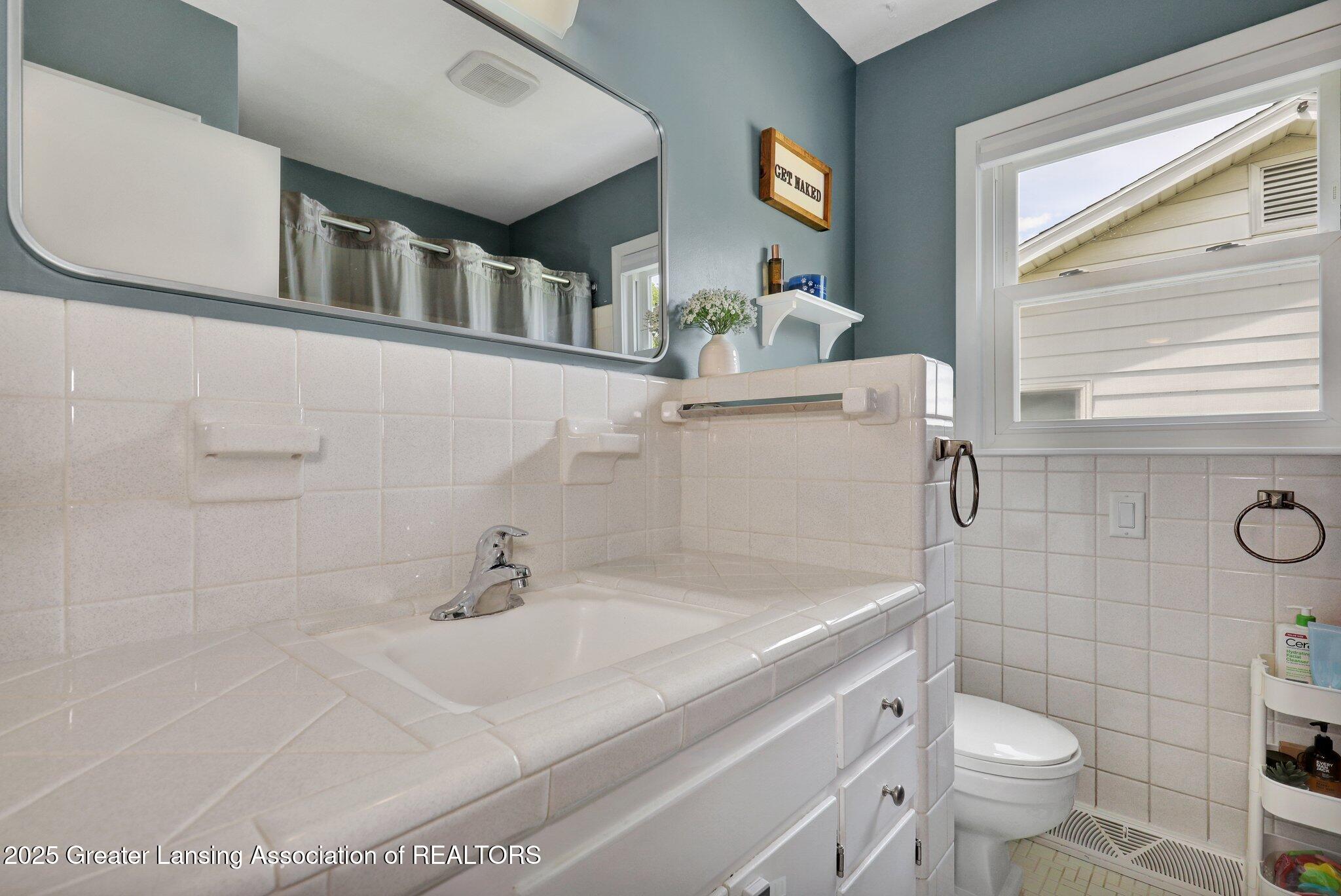 1528 Briarwood Drive