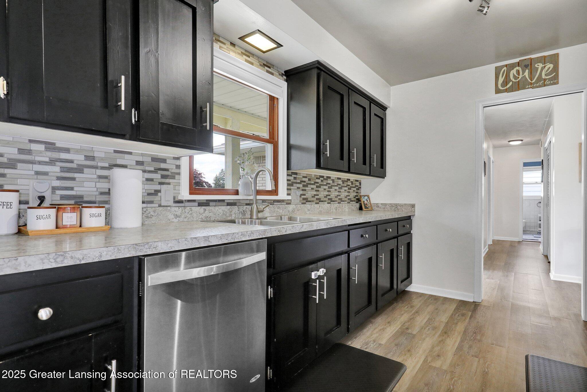 1528 Briarwood Drive