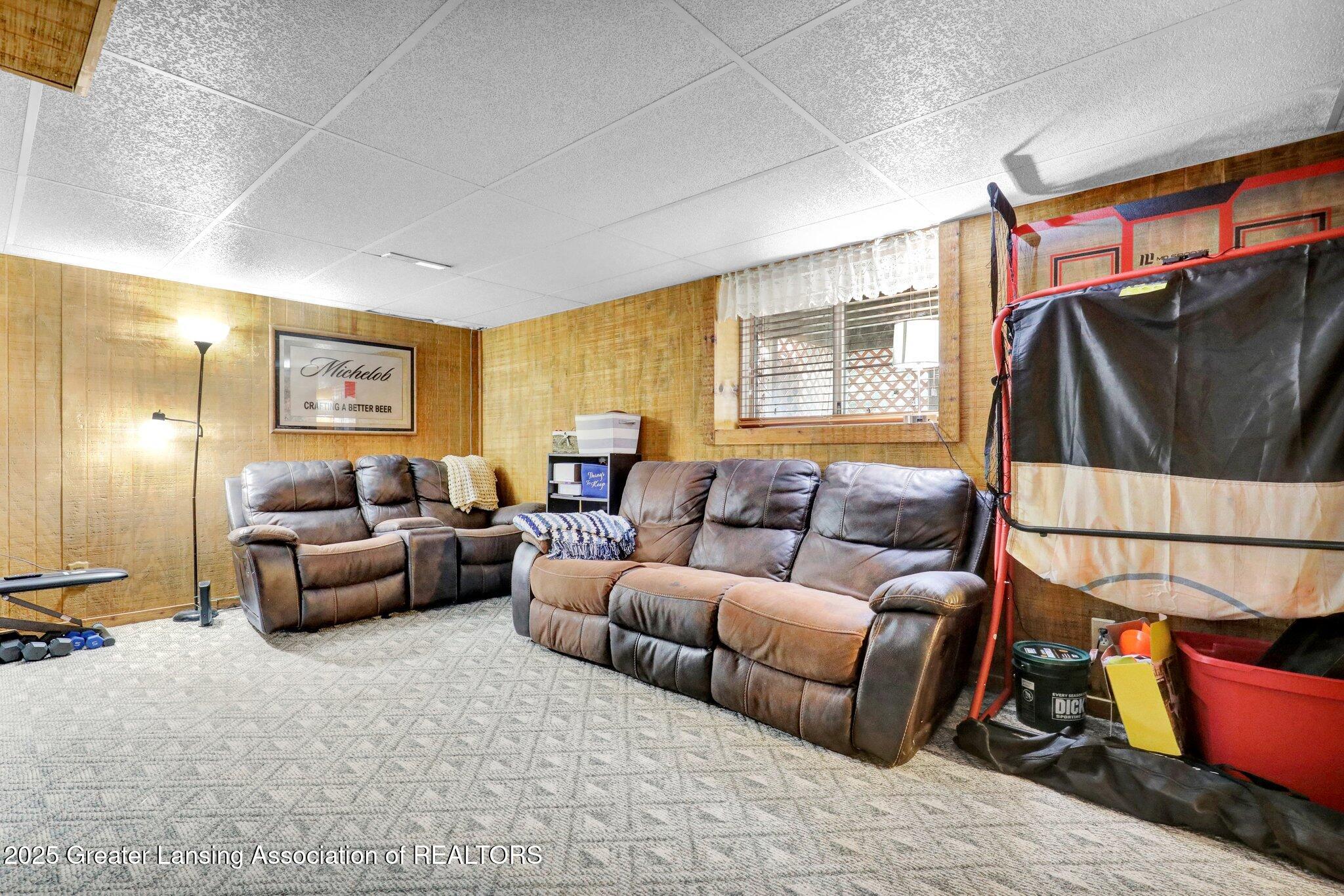 314 Scarlet Oak Lane