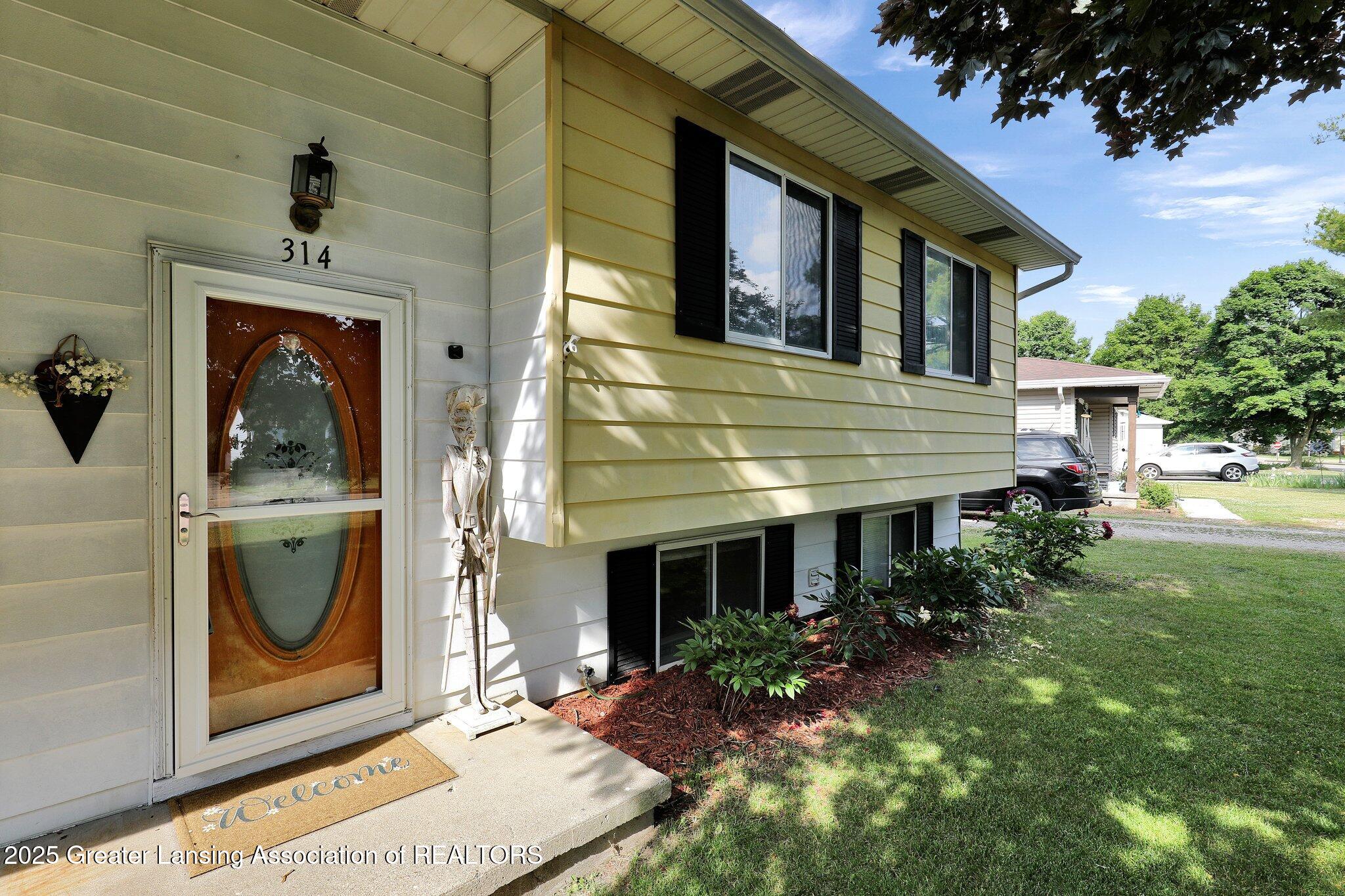 314 Scarlet Oak Lane