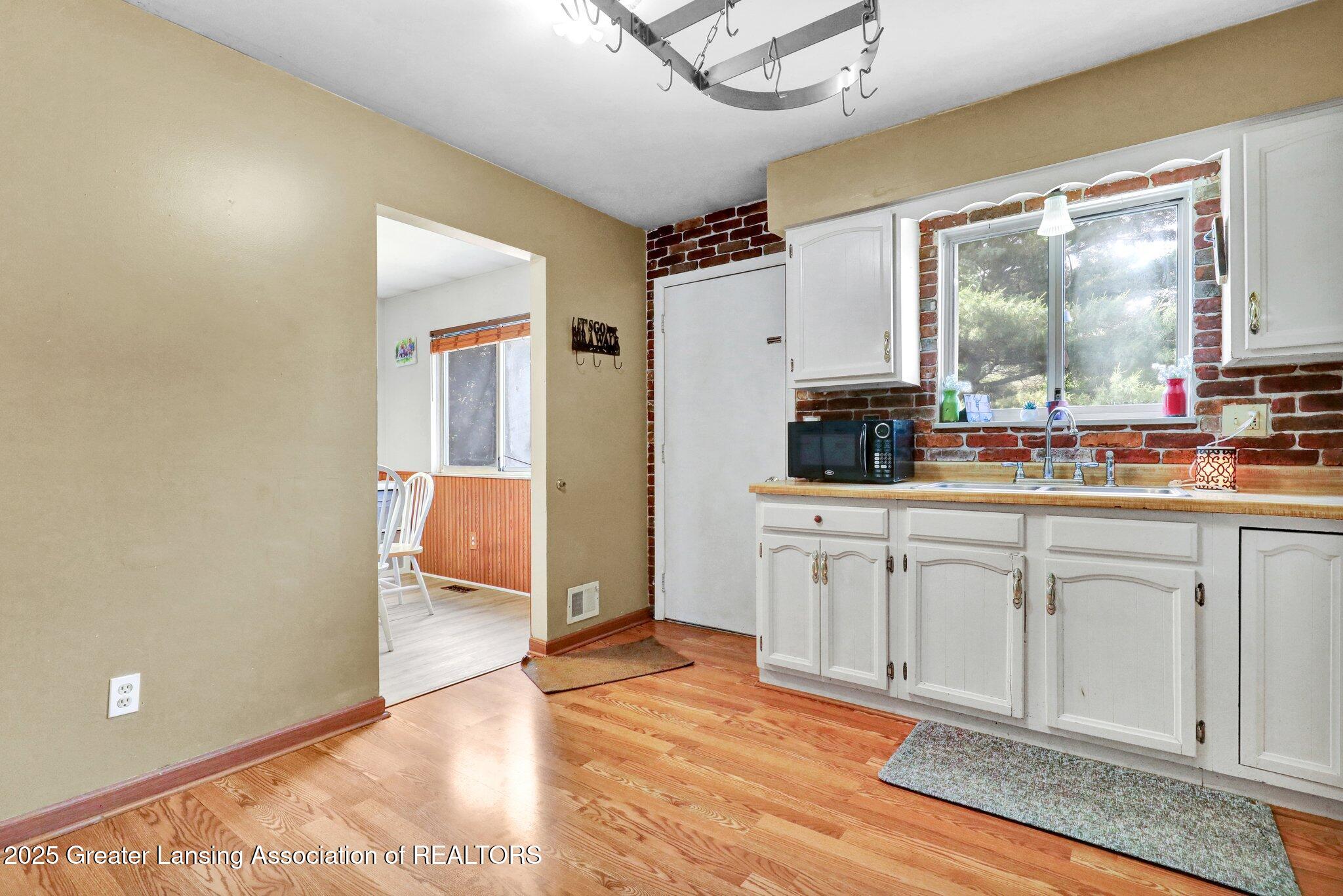 314 Scarlet Oak Lane