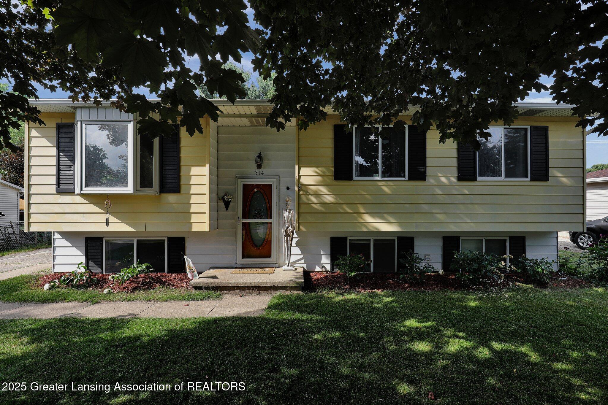 314 Scarlet Oak Lane