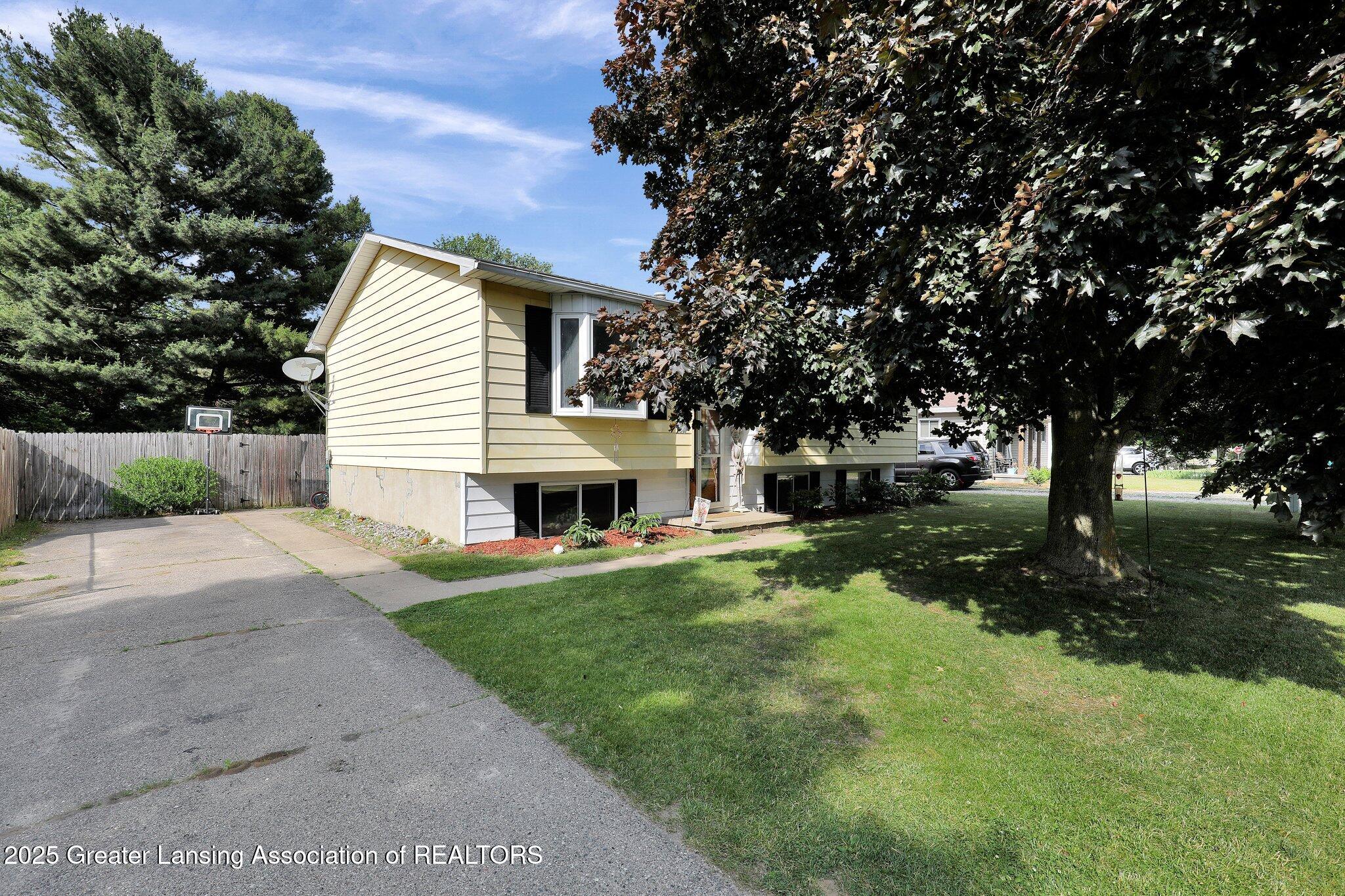 314 Scarlet Oak Lane