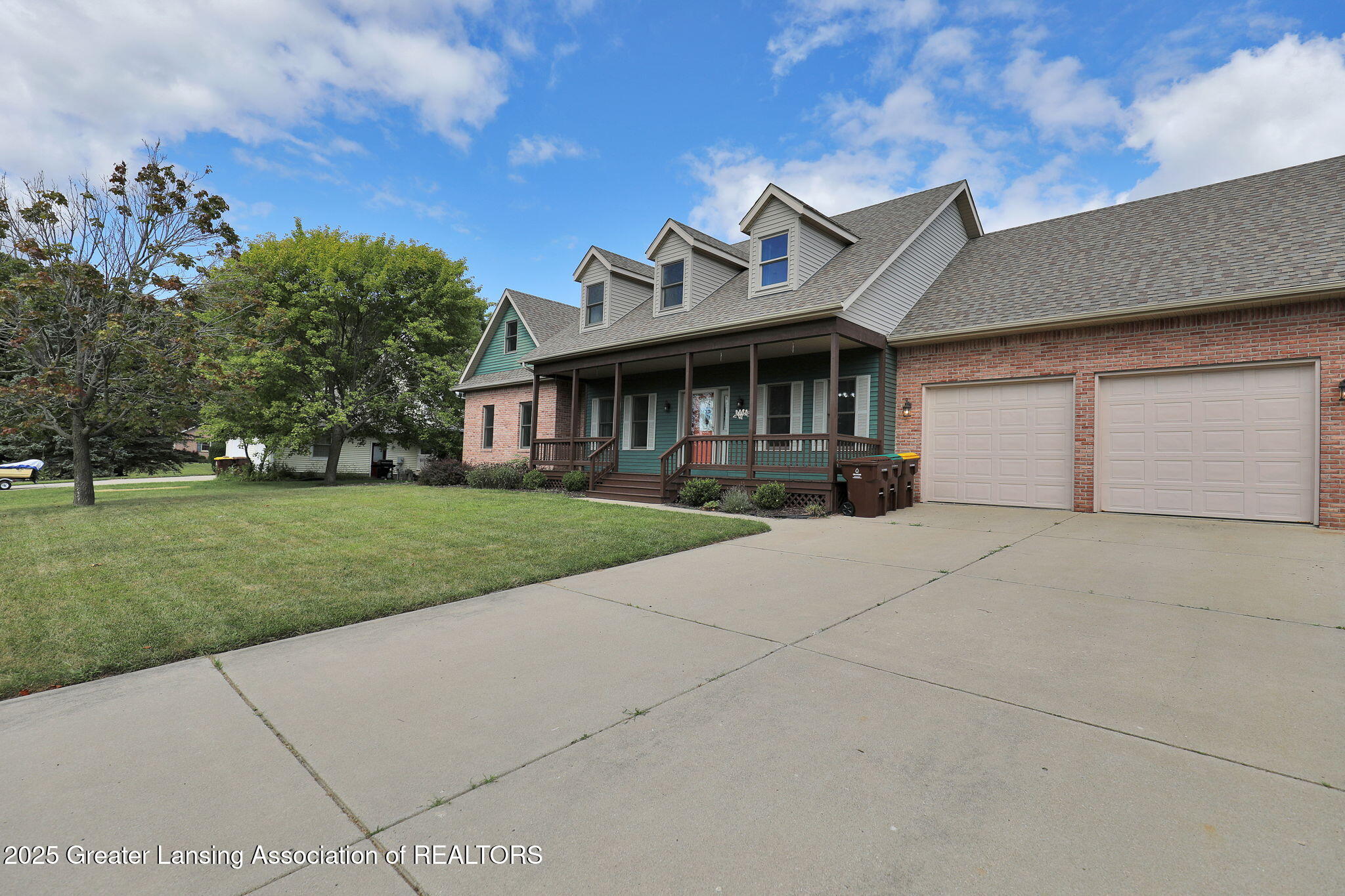 2584 Varsity Lane