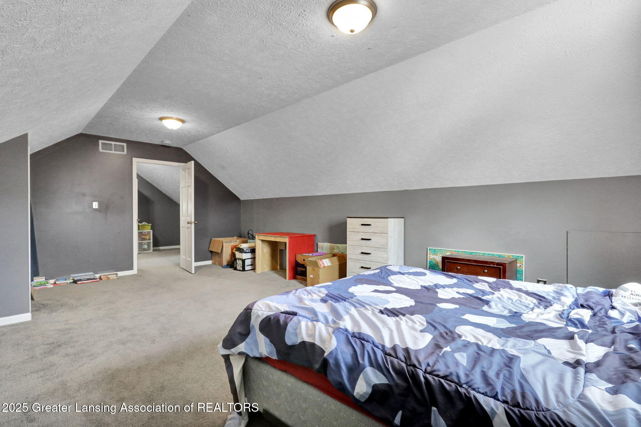2584 Varsity Lane