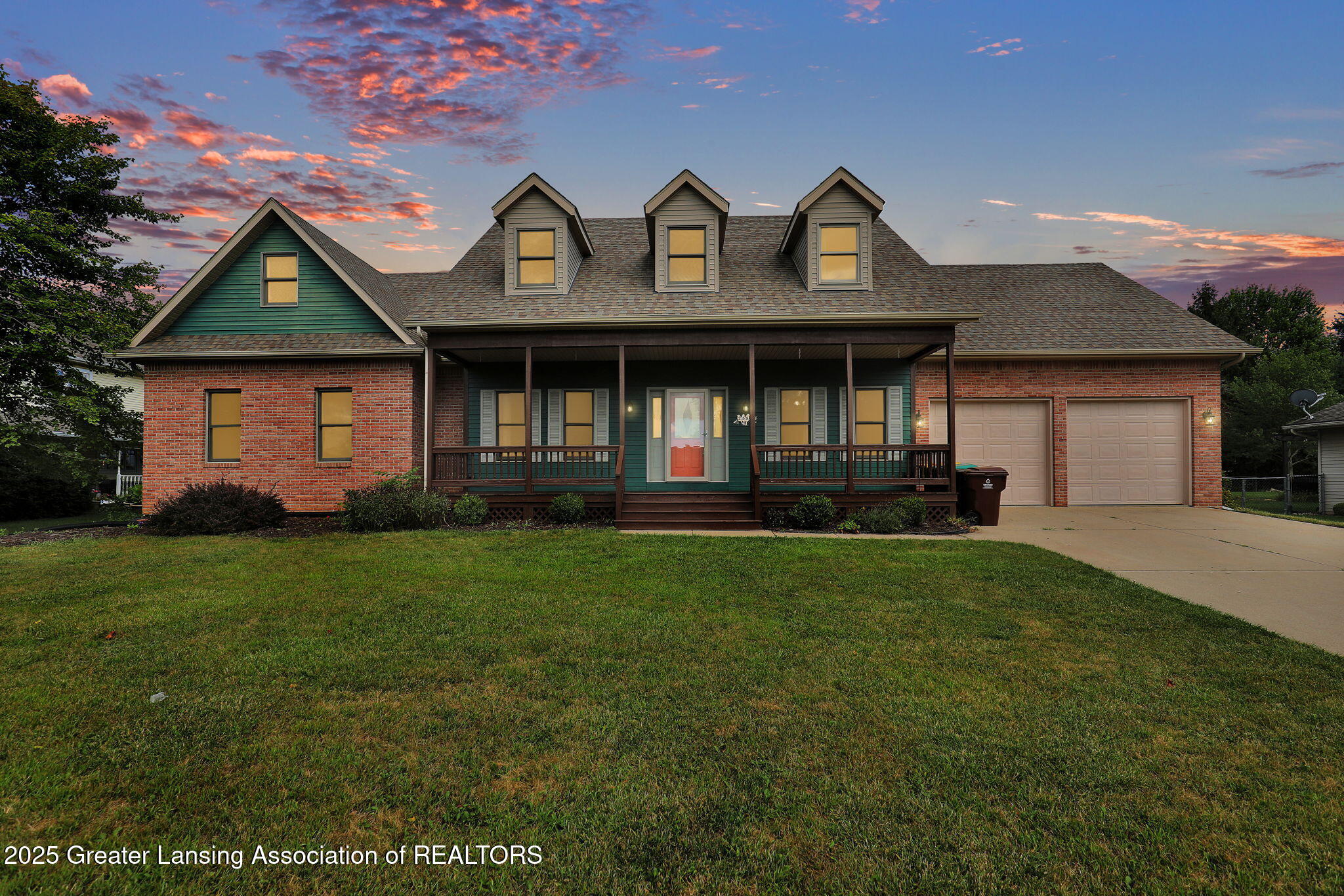 2584 Varsity Lane