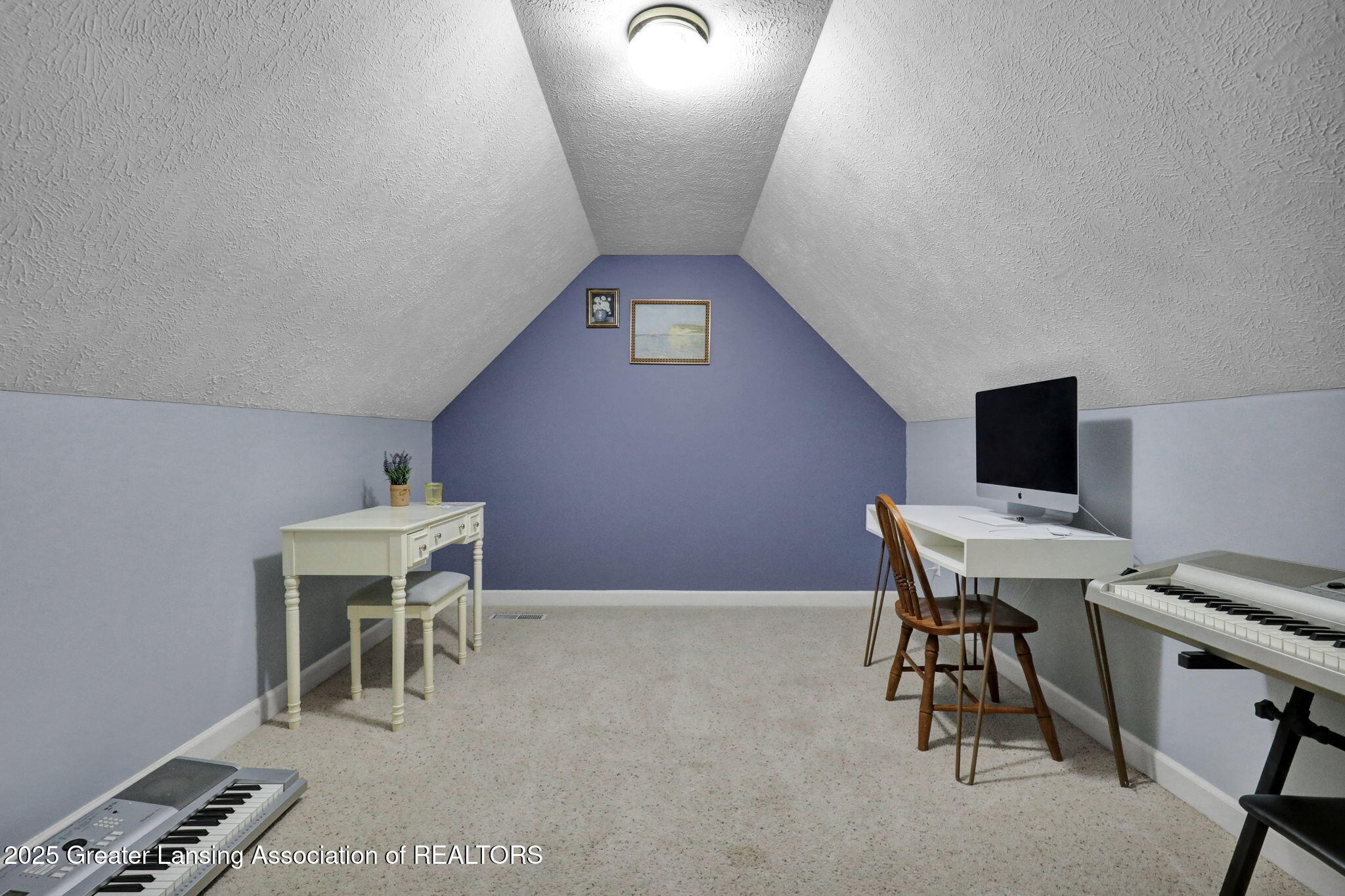 2584 Varsity Lane
