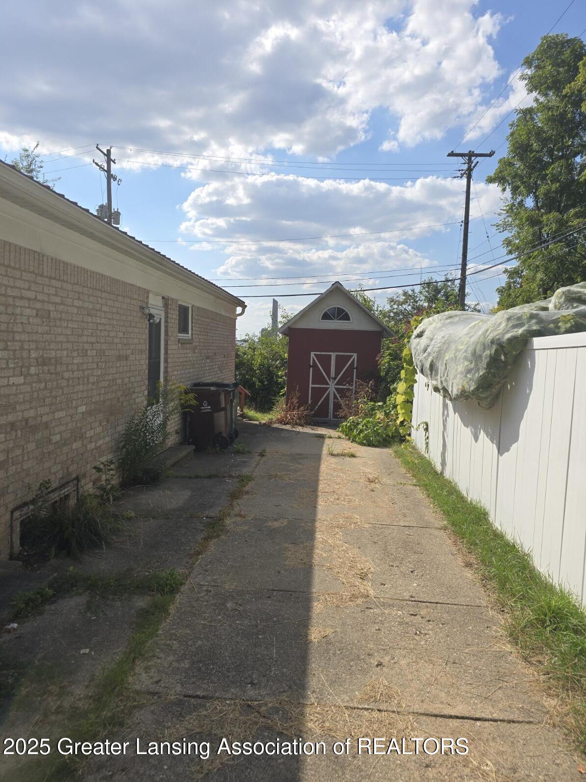 1200 S Holmes Street