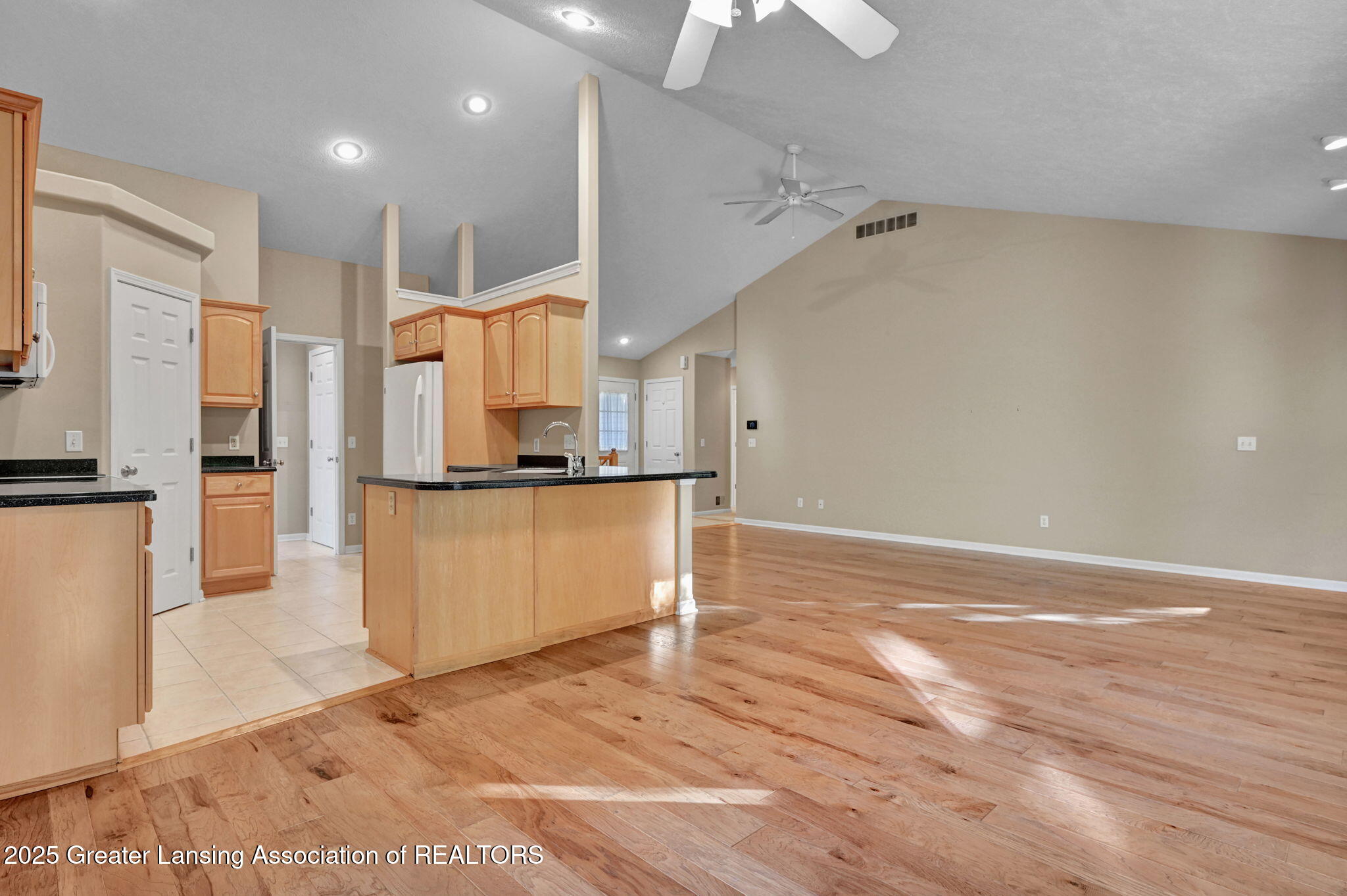 1521 Nottingham Forest Trail