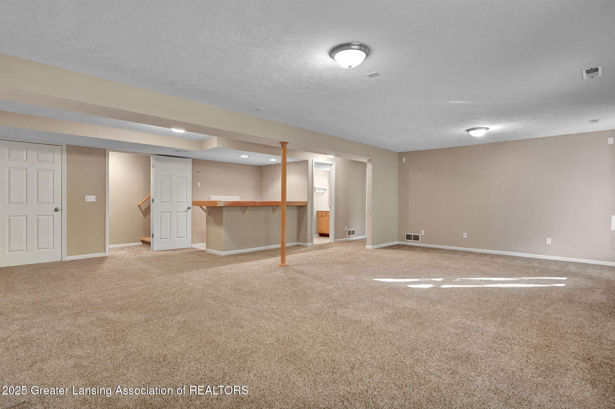 1521 Nottingham Forest Trail