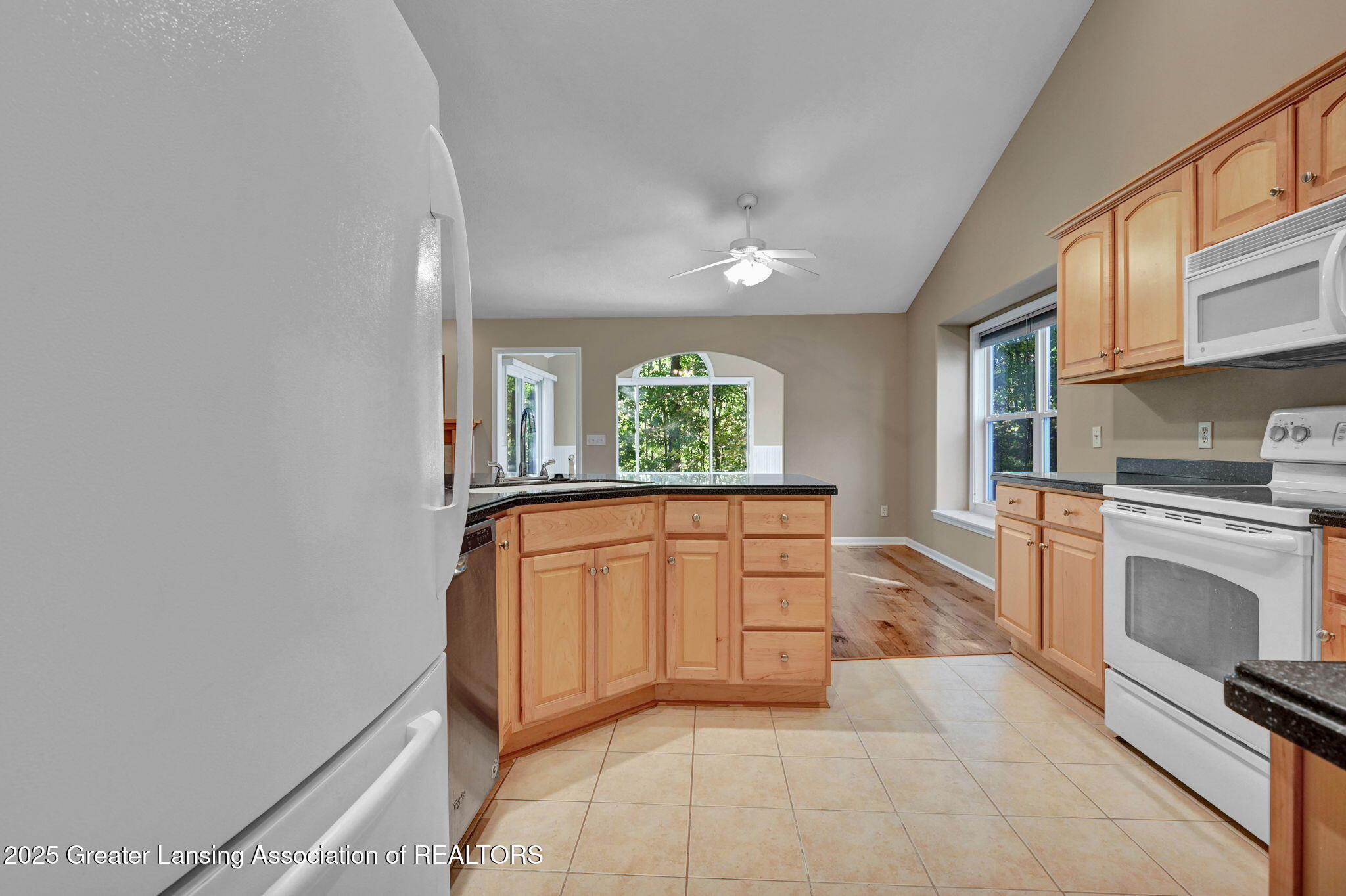 1521 Nottingham Forest Trail