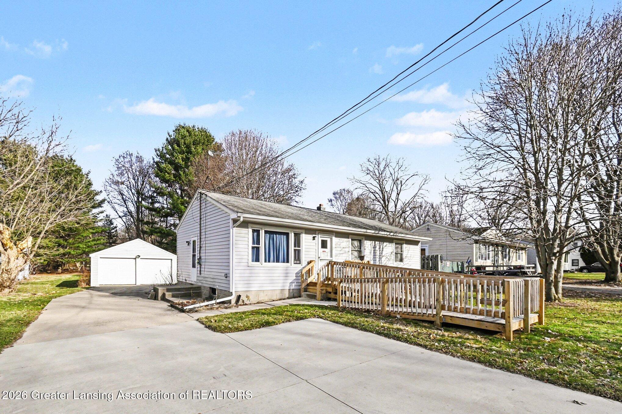 6253 Hilliard Road