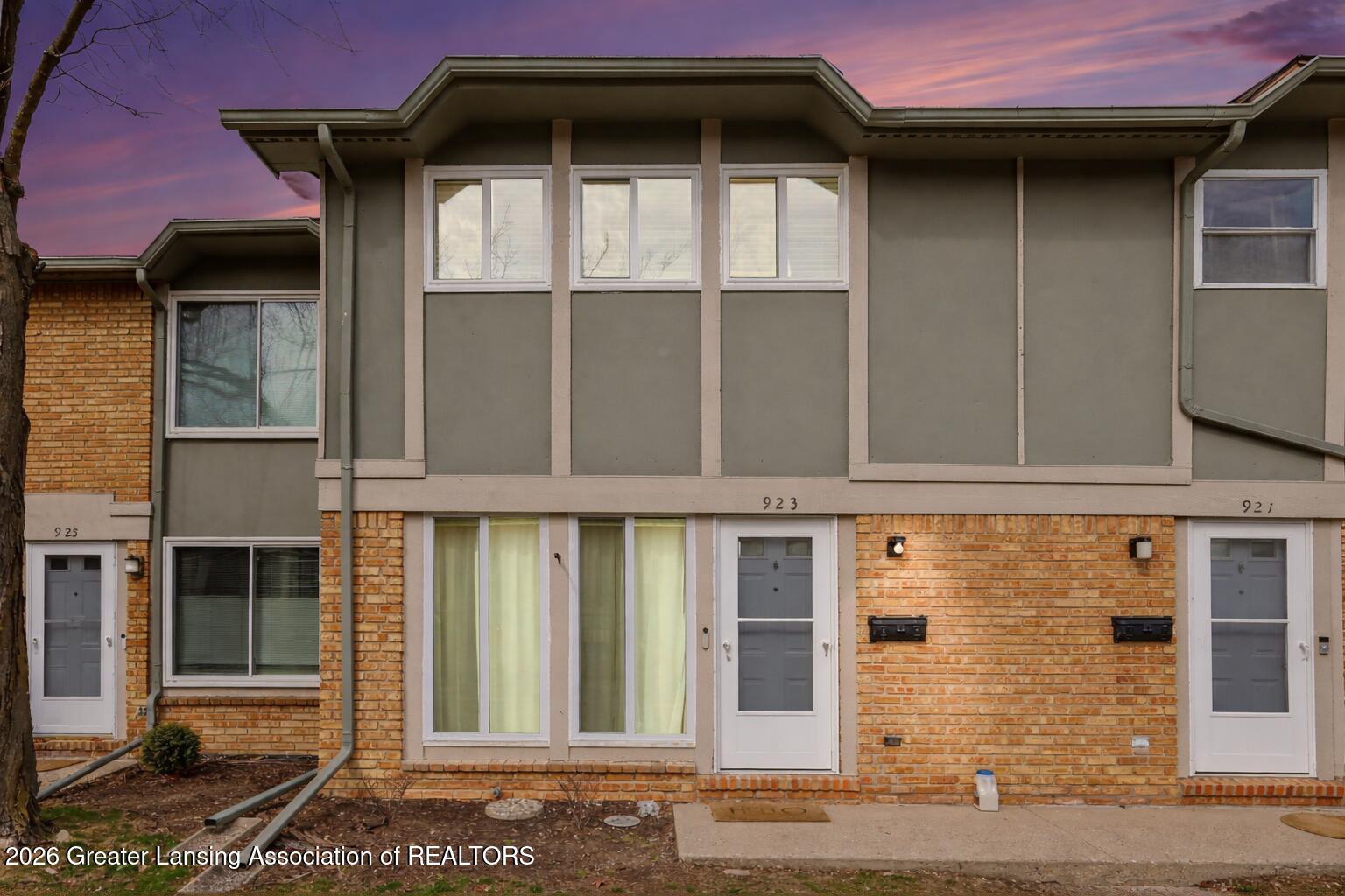 923 Trafalger Lane