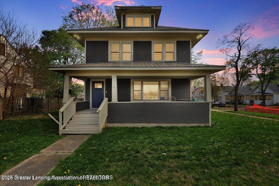 1127 W Saginaw Street