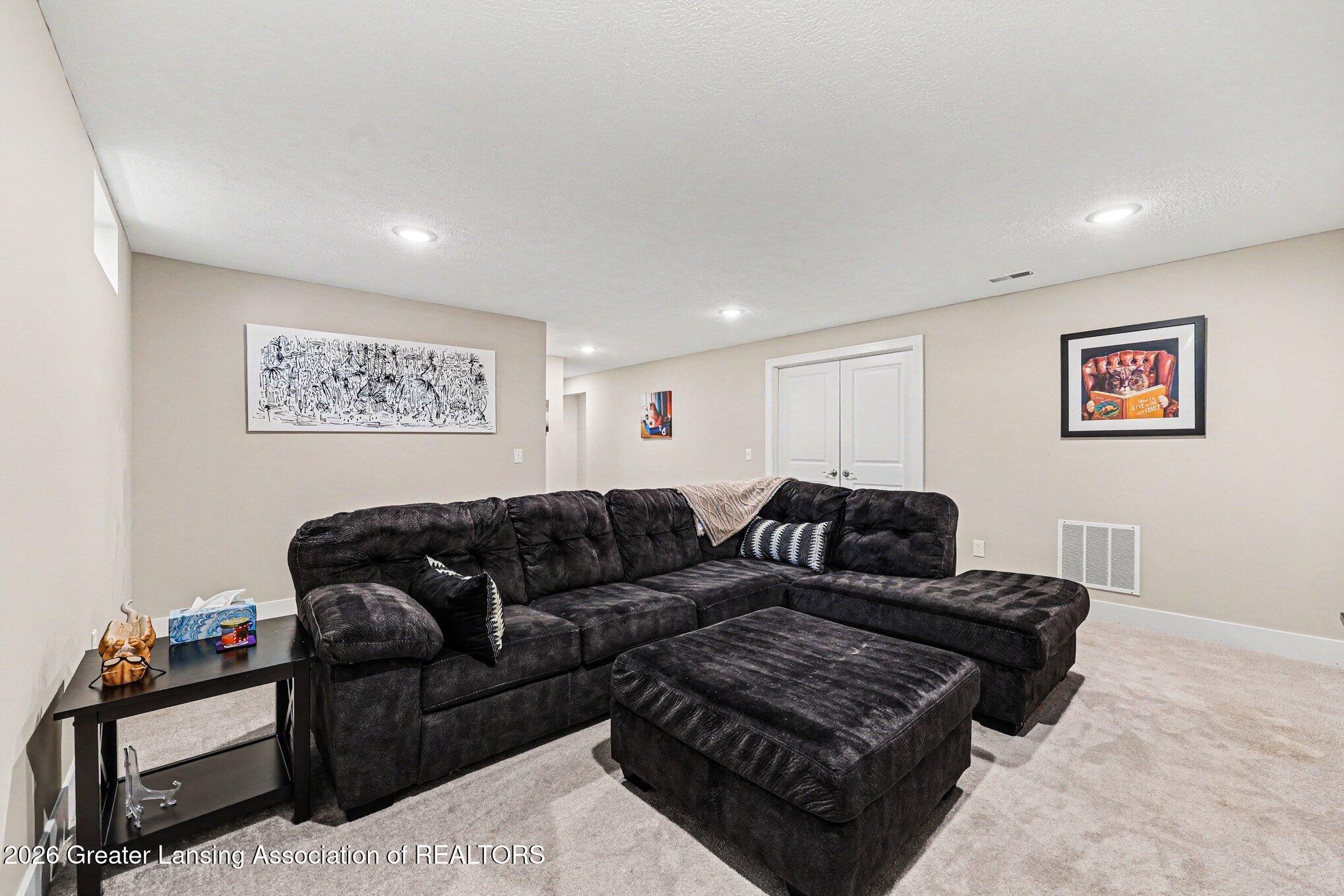 1555 Lytell Johnes Path #89