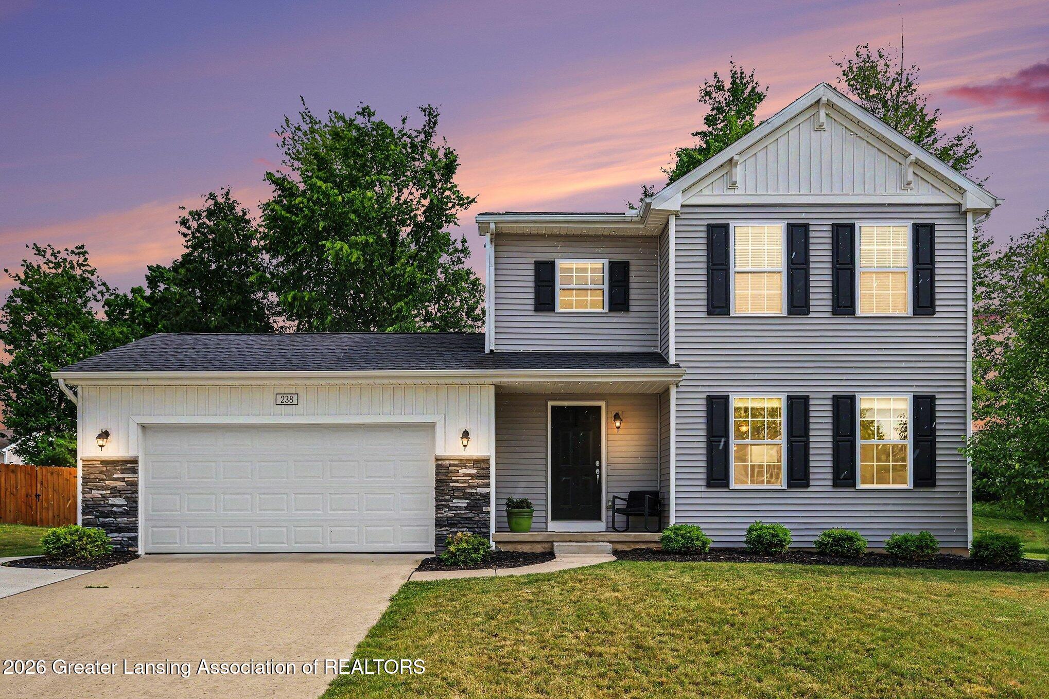 238 Noleigh Lane, DeWitt