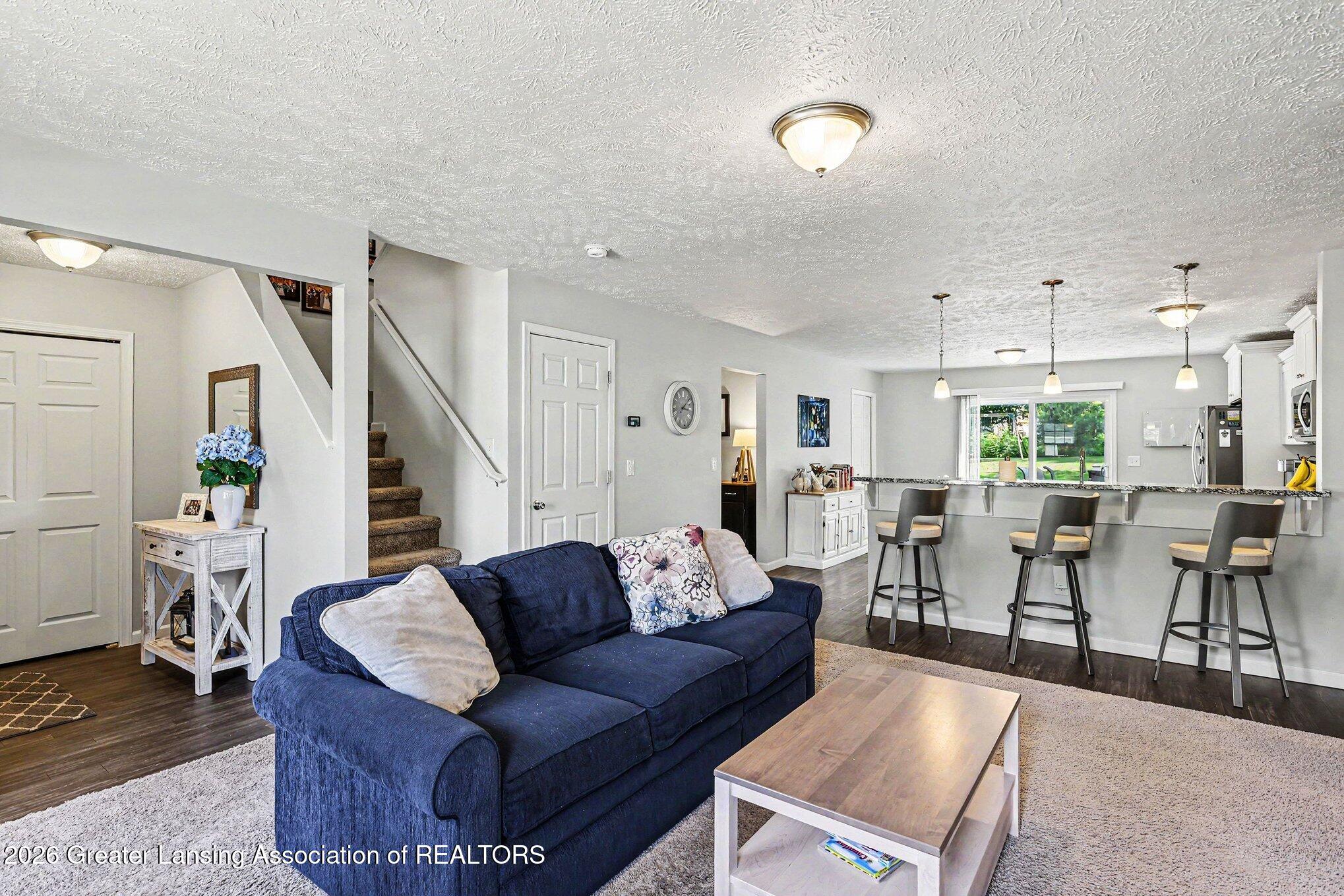 238 Noleigh Lane, DeWitt
