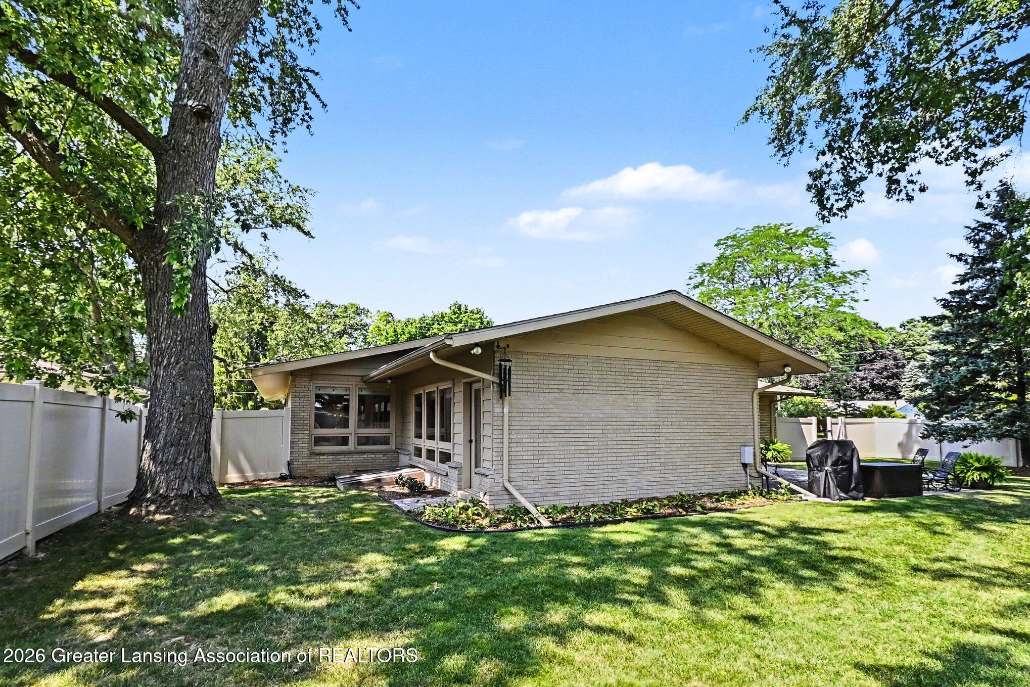 4466 Arbor Drive
