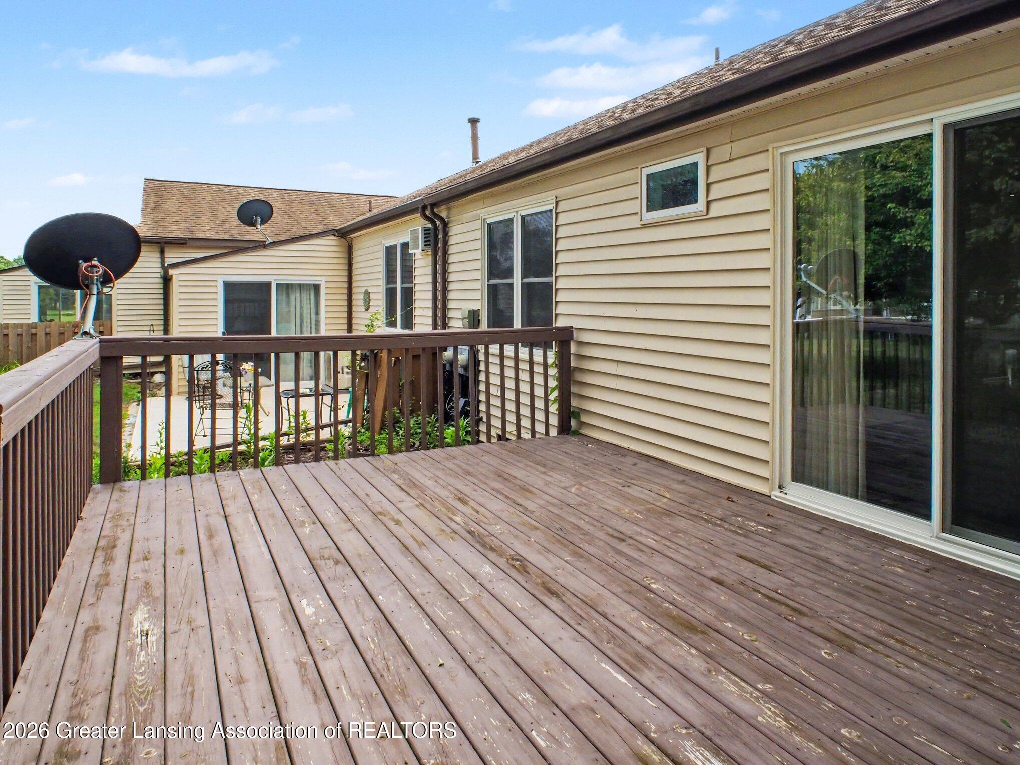522 Red Cedar Boulevard