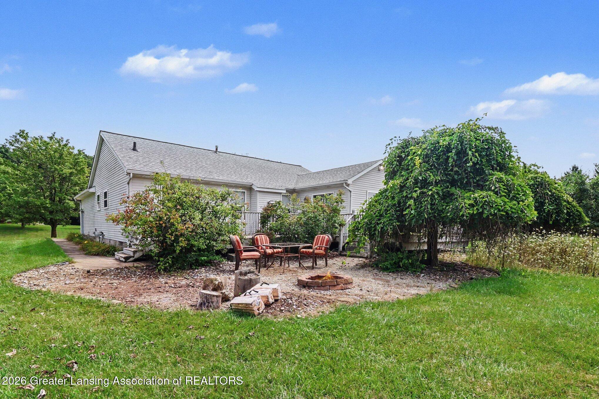 5243 Jamerlea Lane