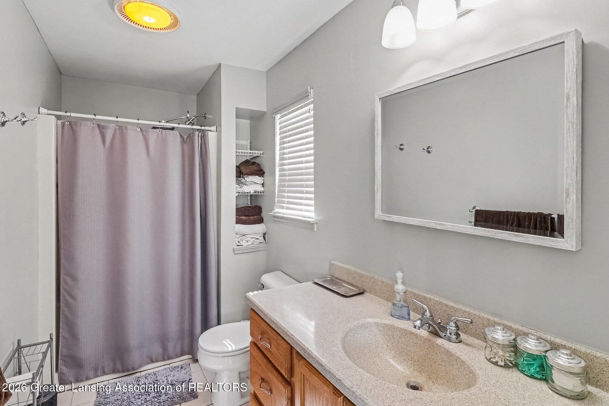 5243 Jamerlea Lane